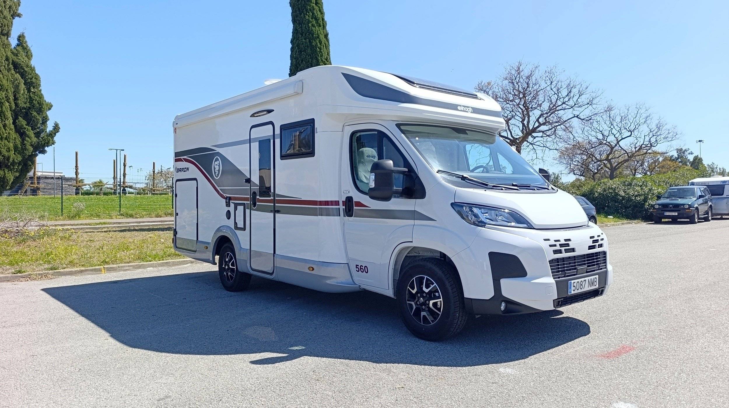 Elnagh Baron 560