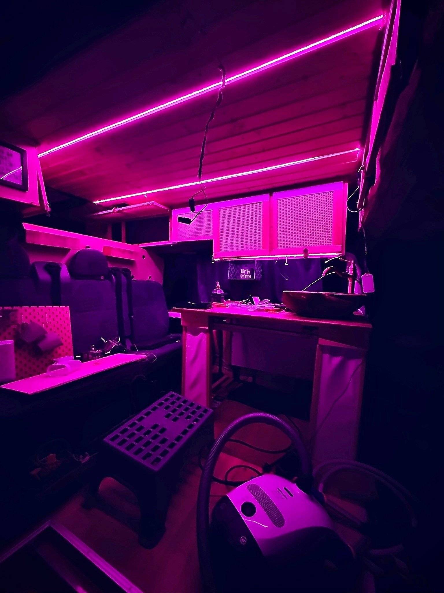 Joly Camp FORD TRANSIT