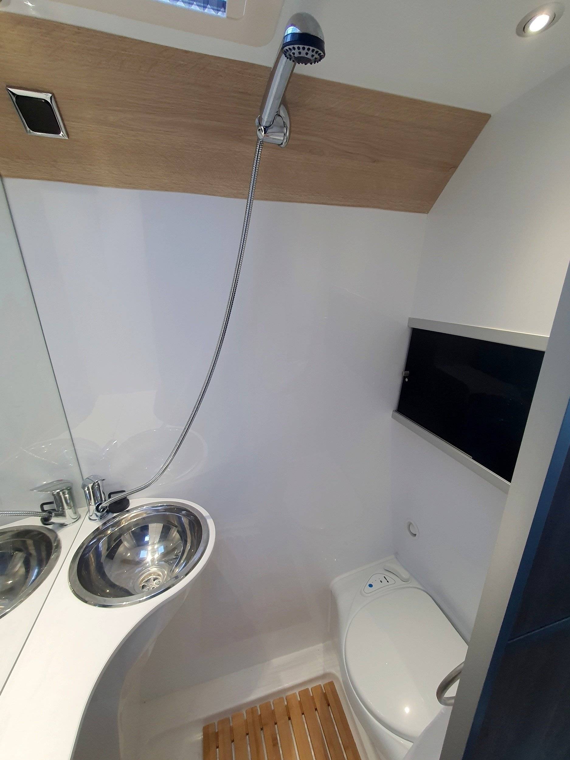 Bunkervan Family 599