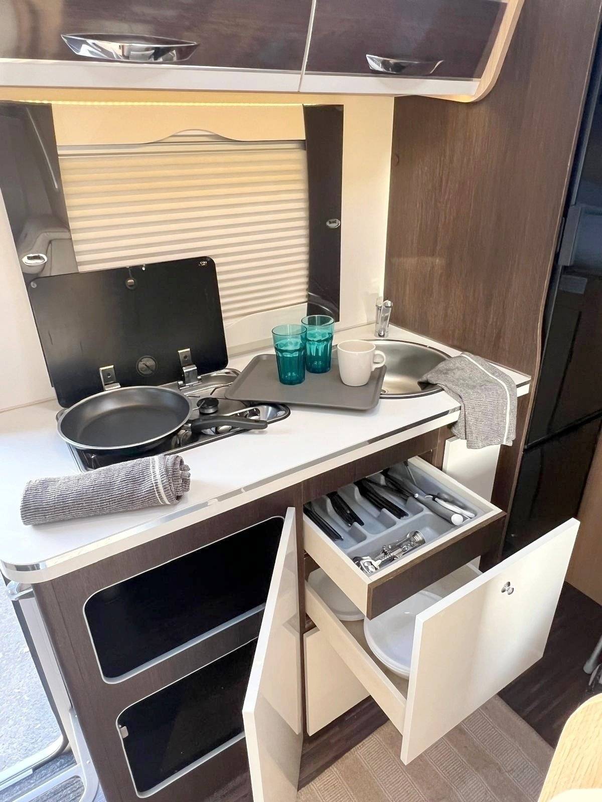 Mclouis McLouis Glamys