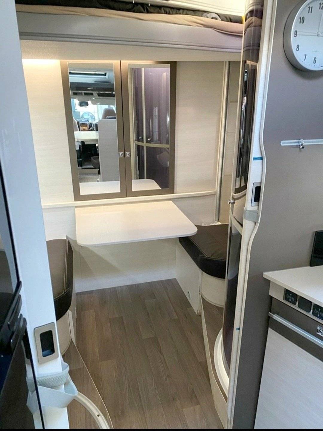 Challenger Transit 2,0 l 170 ch