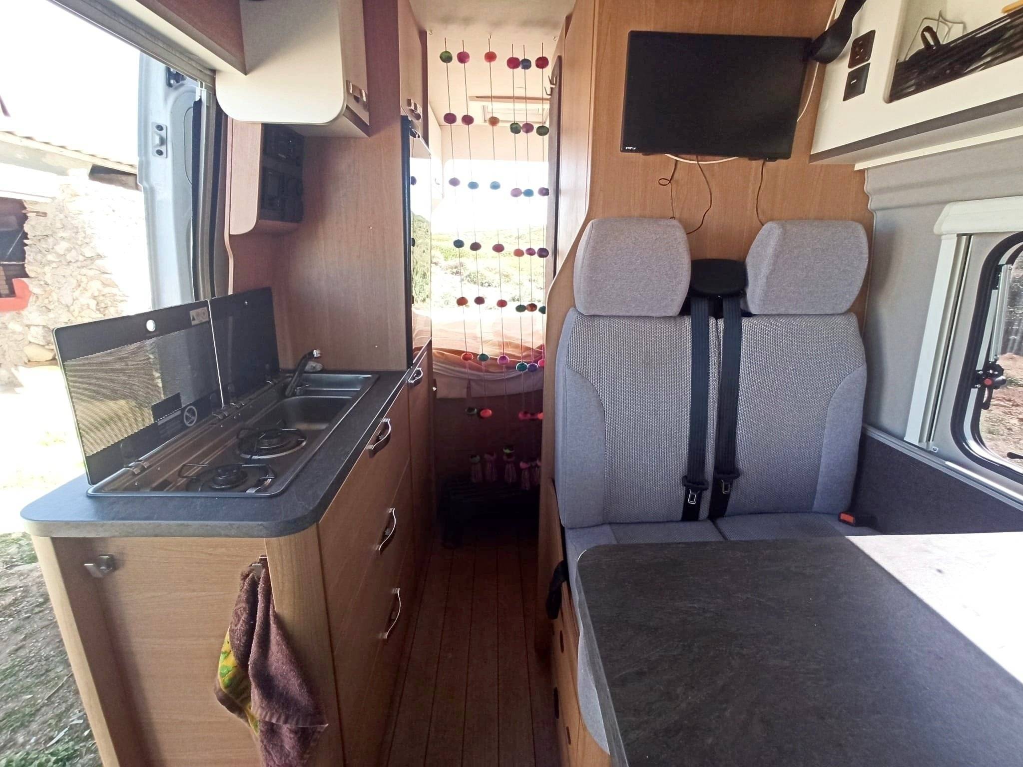 Eethoek Fiat FIAT DUCATO - Yescapa