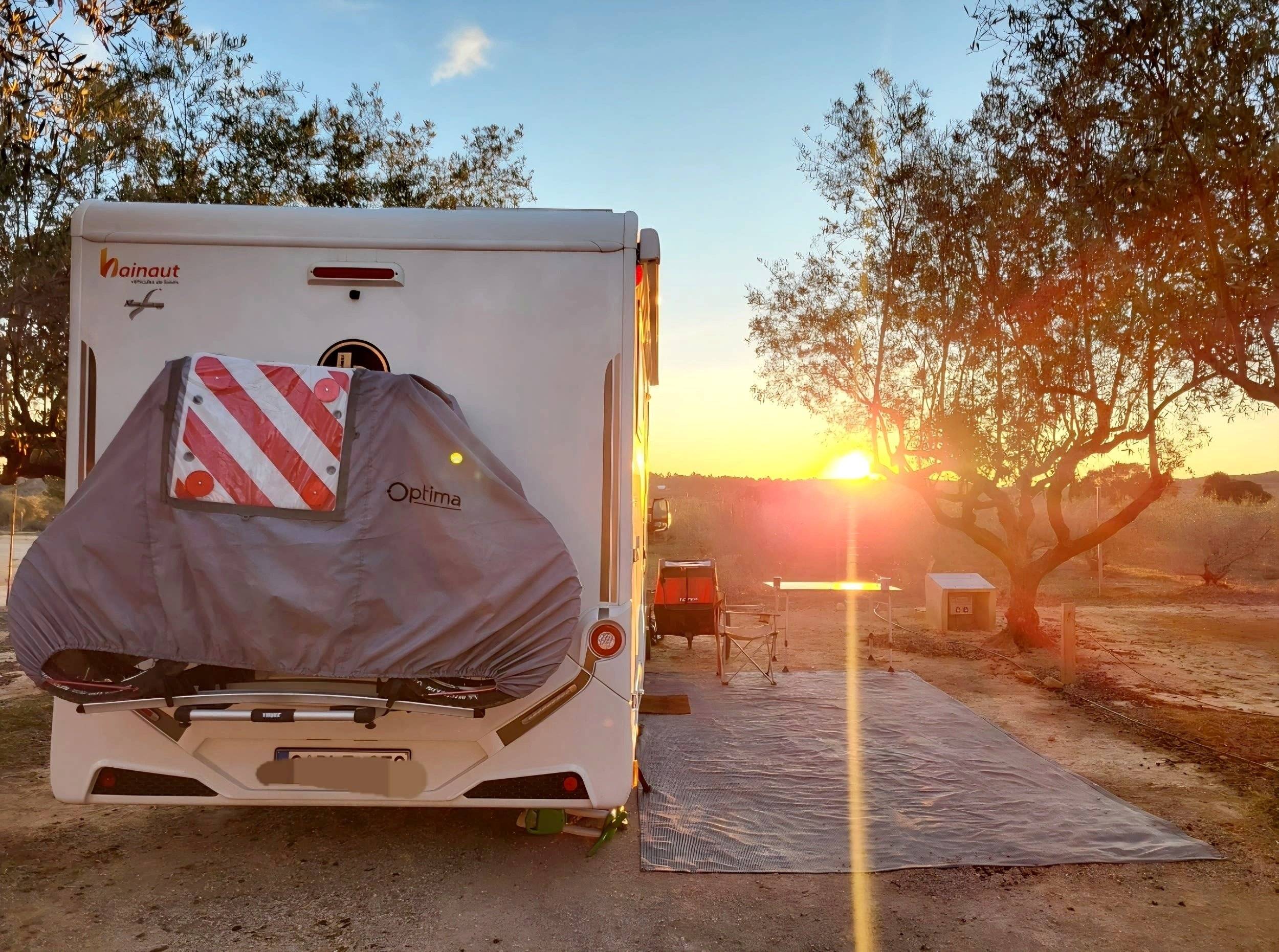 Benimar Cocoon 463 automaat