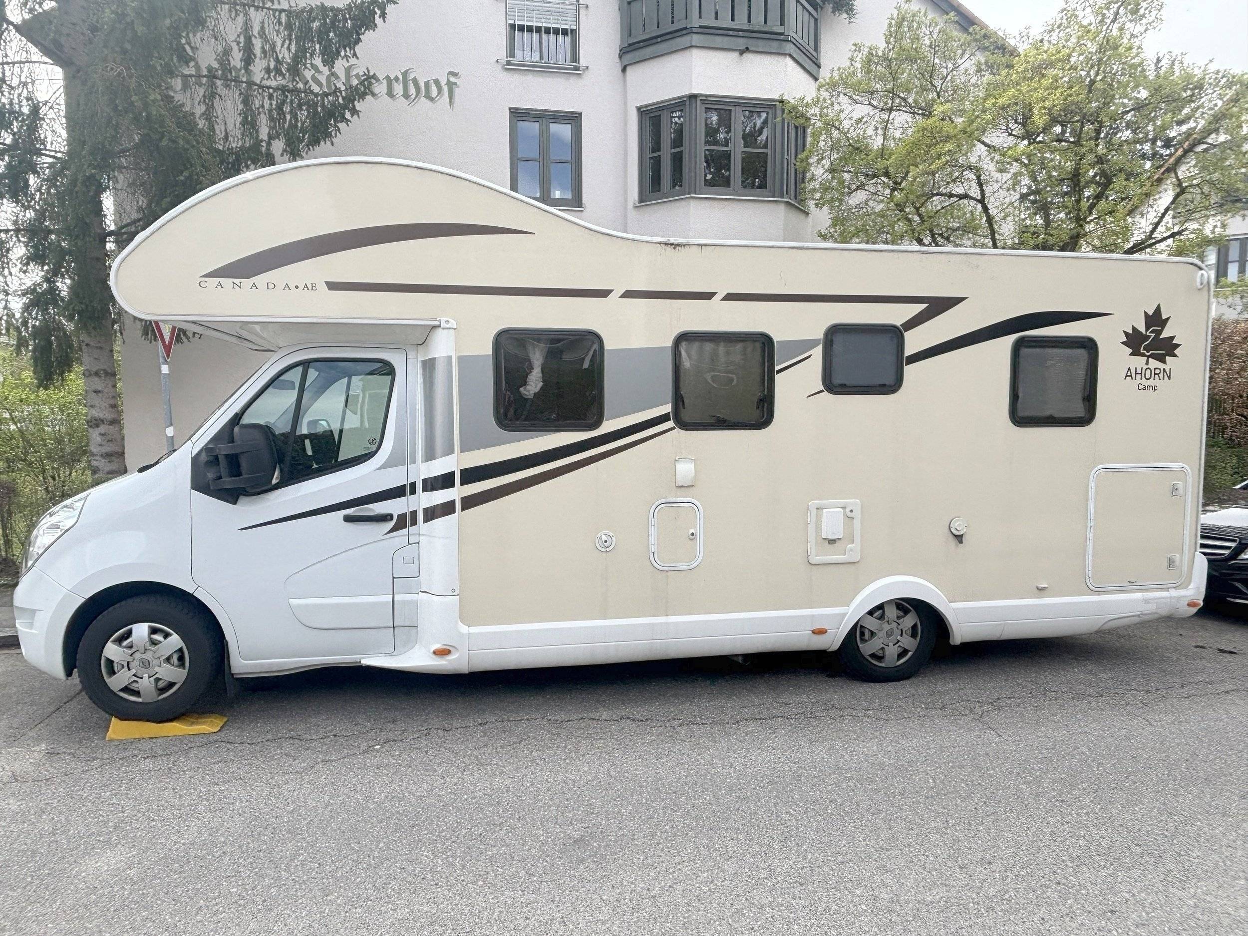 Ahorn Ahorn Canada AE