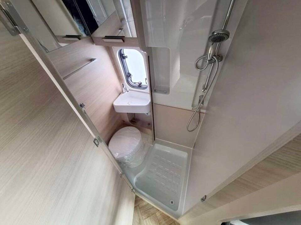 Chausson V594