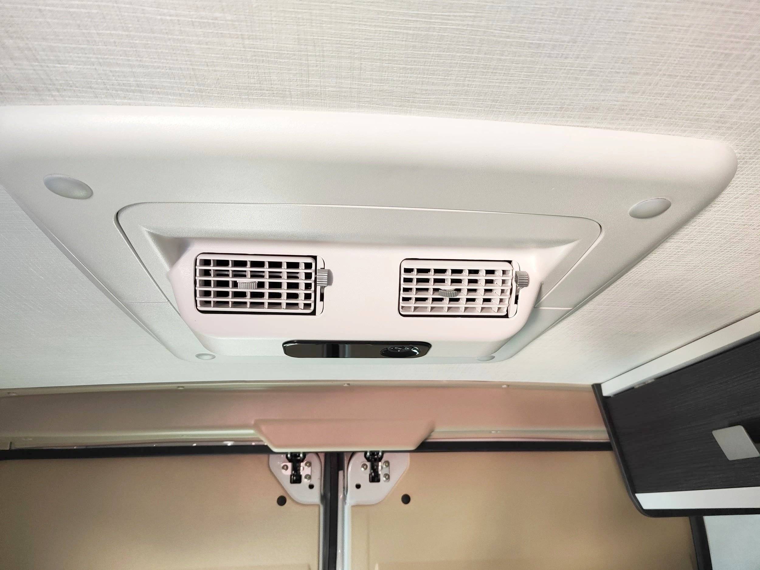 Benimar benivan 110 up