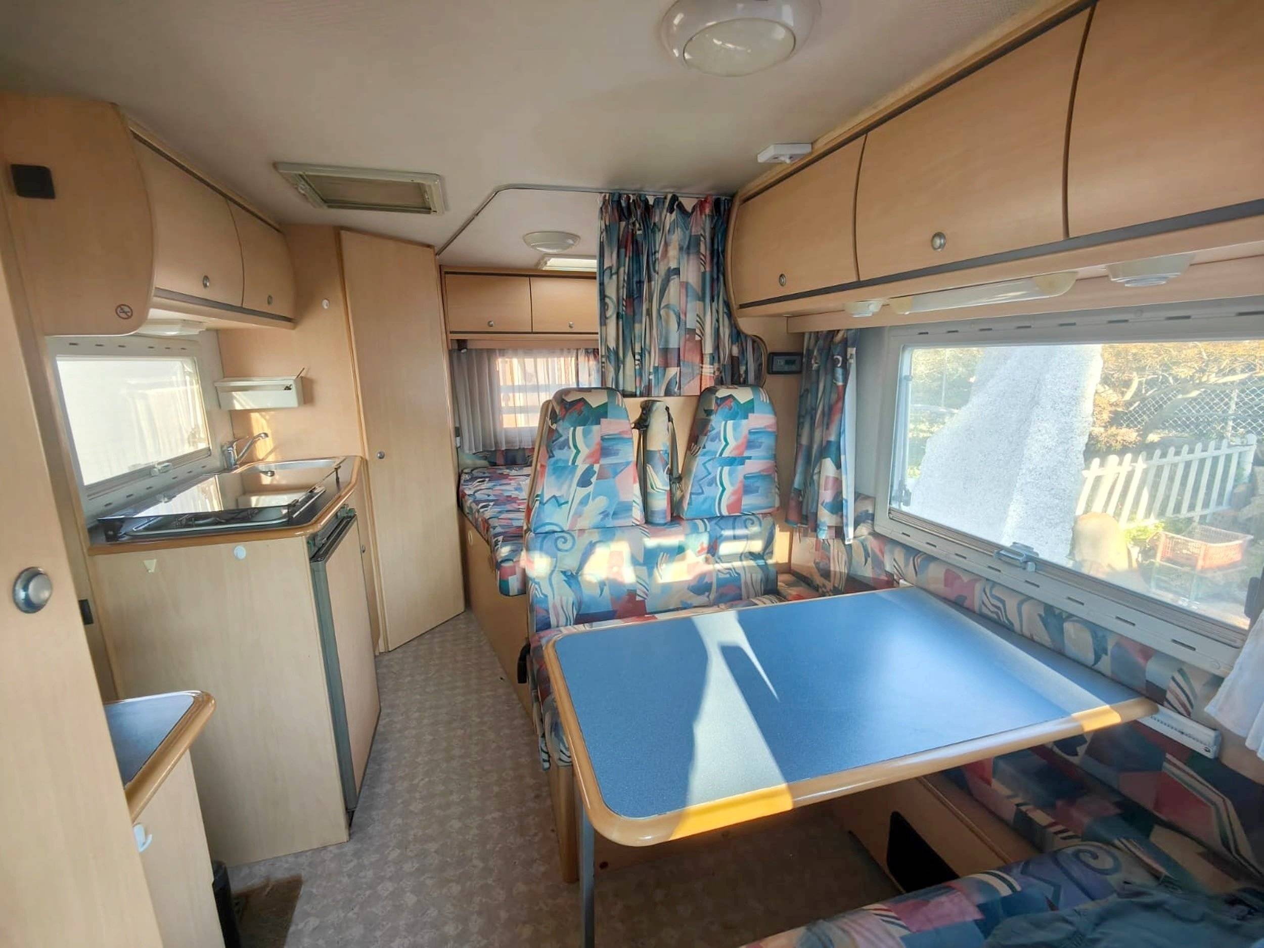 Dinette Fiat 2,0 l 115 ch - Yescapa