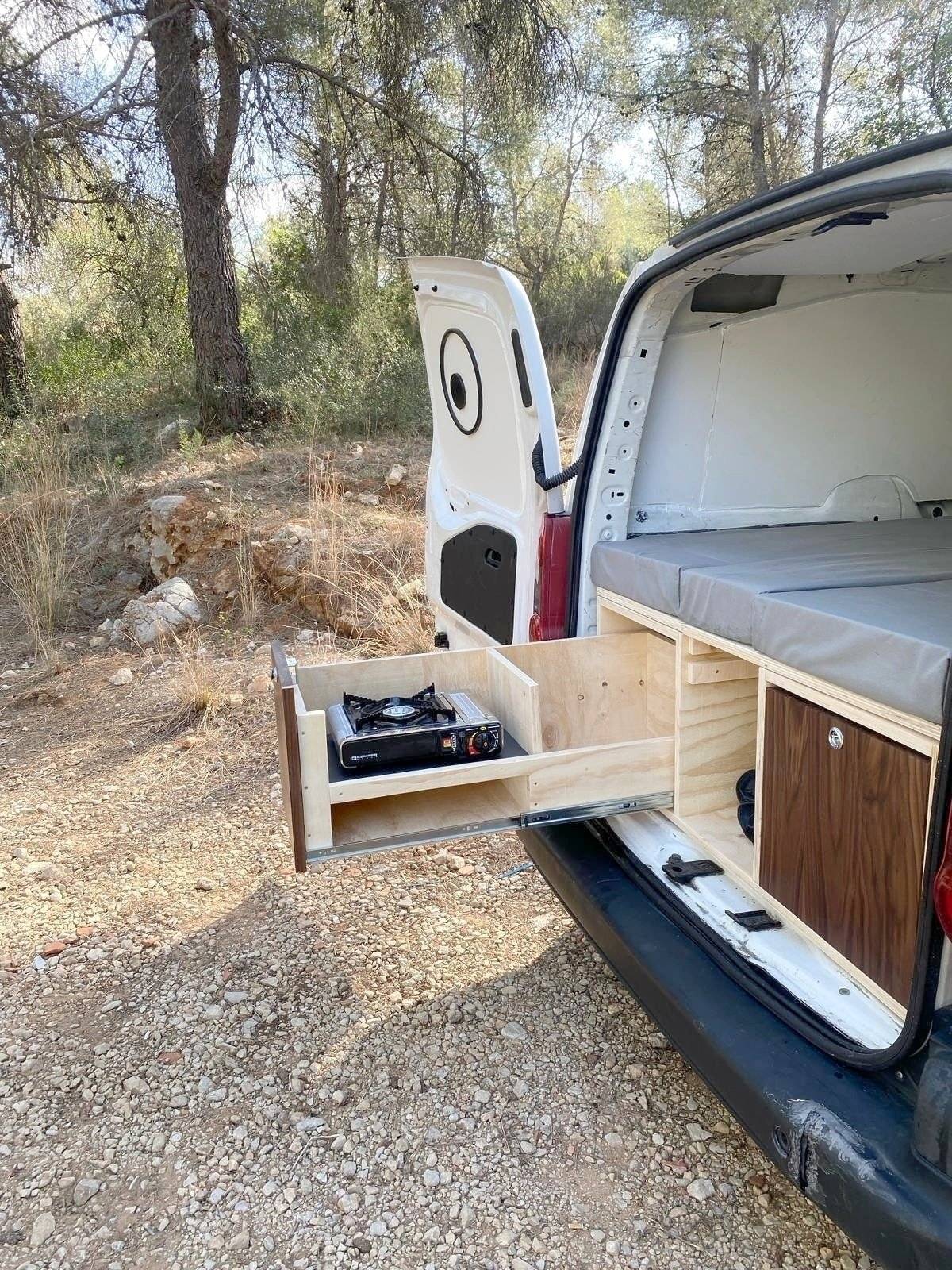 Armorique Van Partner1,6 HDI 110 Ch