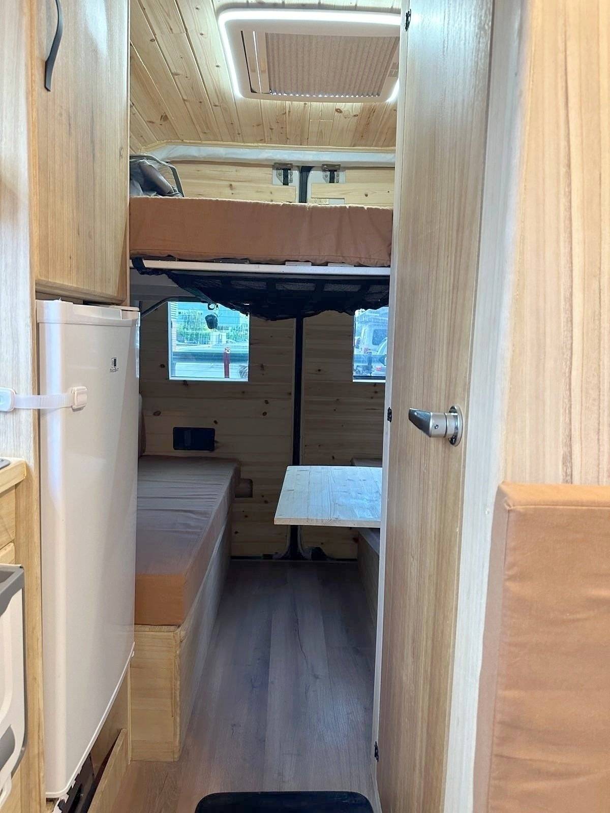 Mercedes Sprinter 2,1 l 115 ch