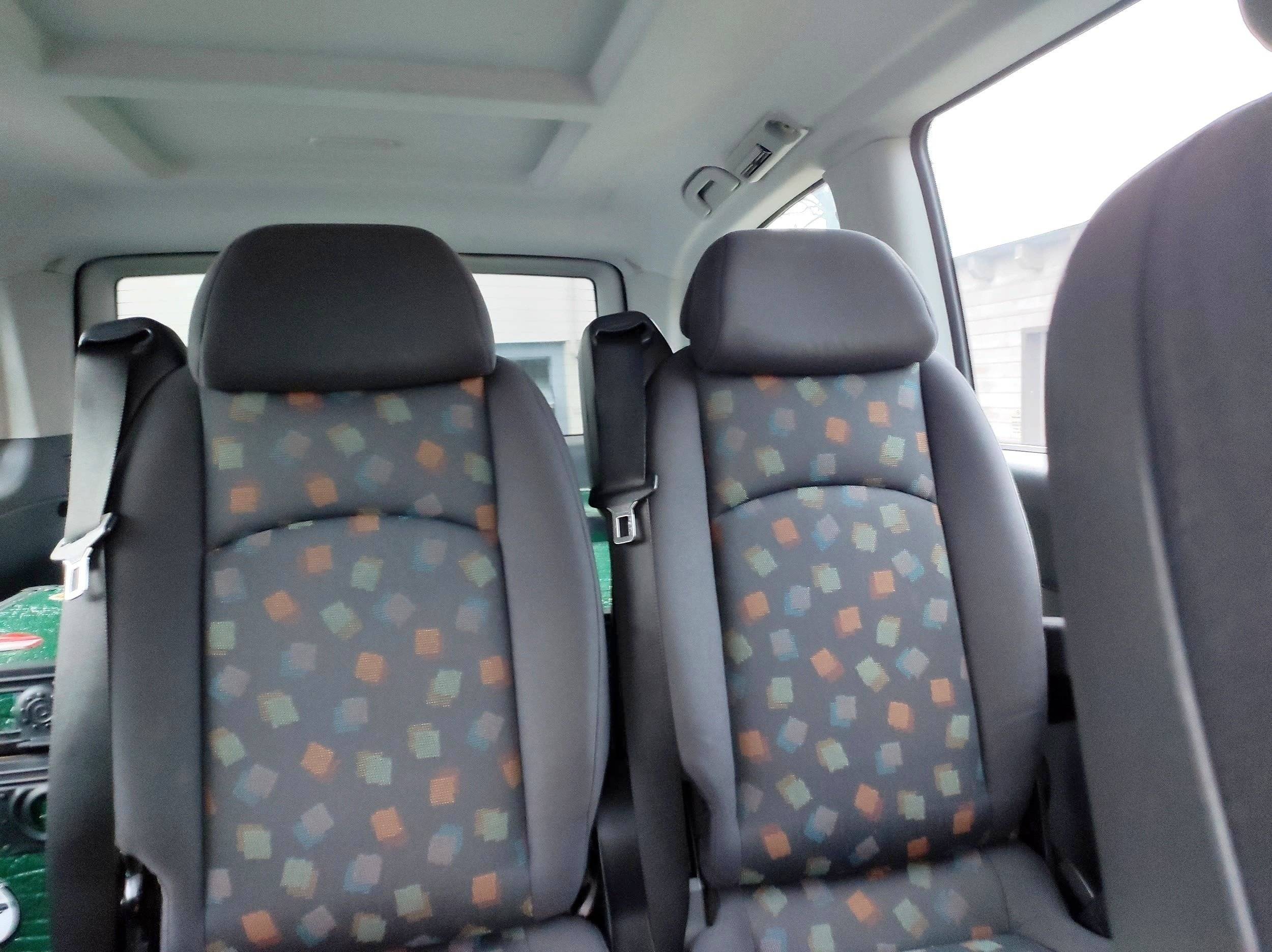 Eethoek Mercedes Vito 115 CDI - Yescapa