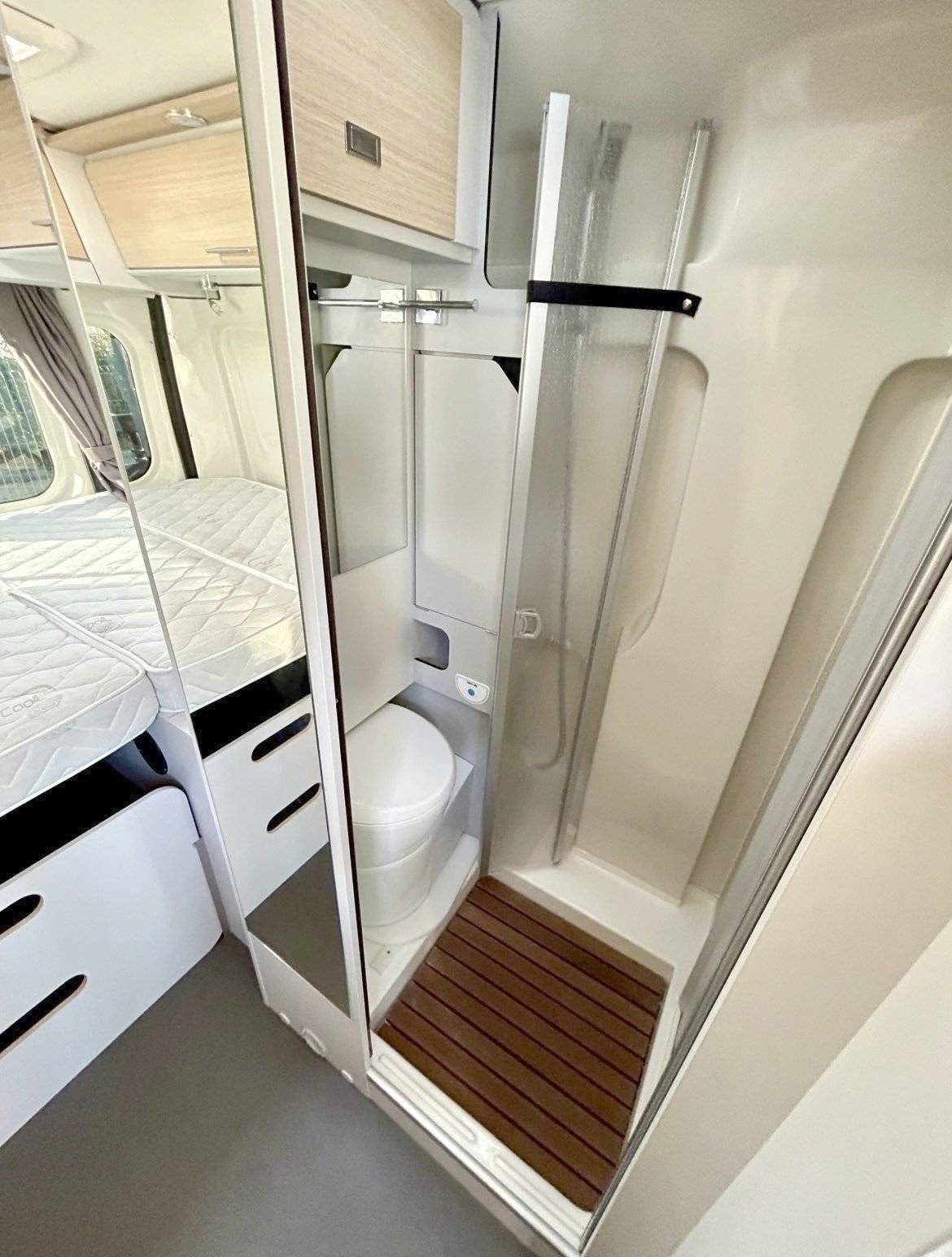 Font Vendôme Leader Camp