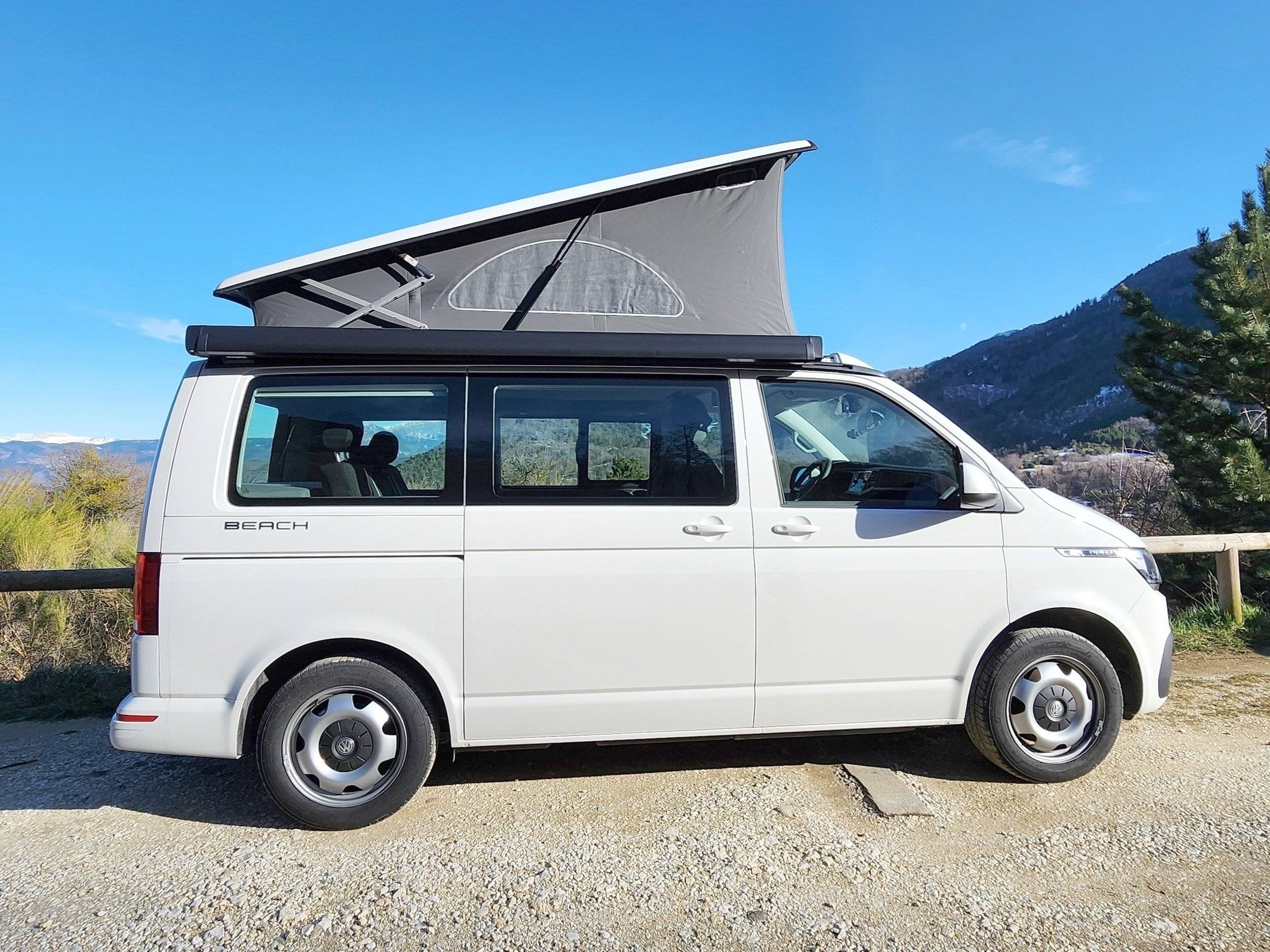 Volkswagen California Beach
