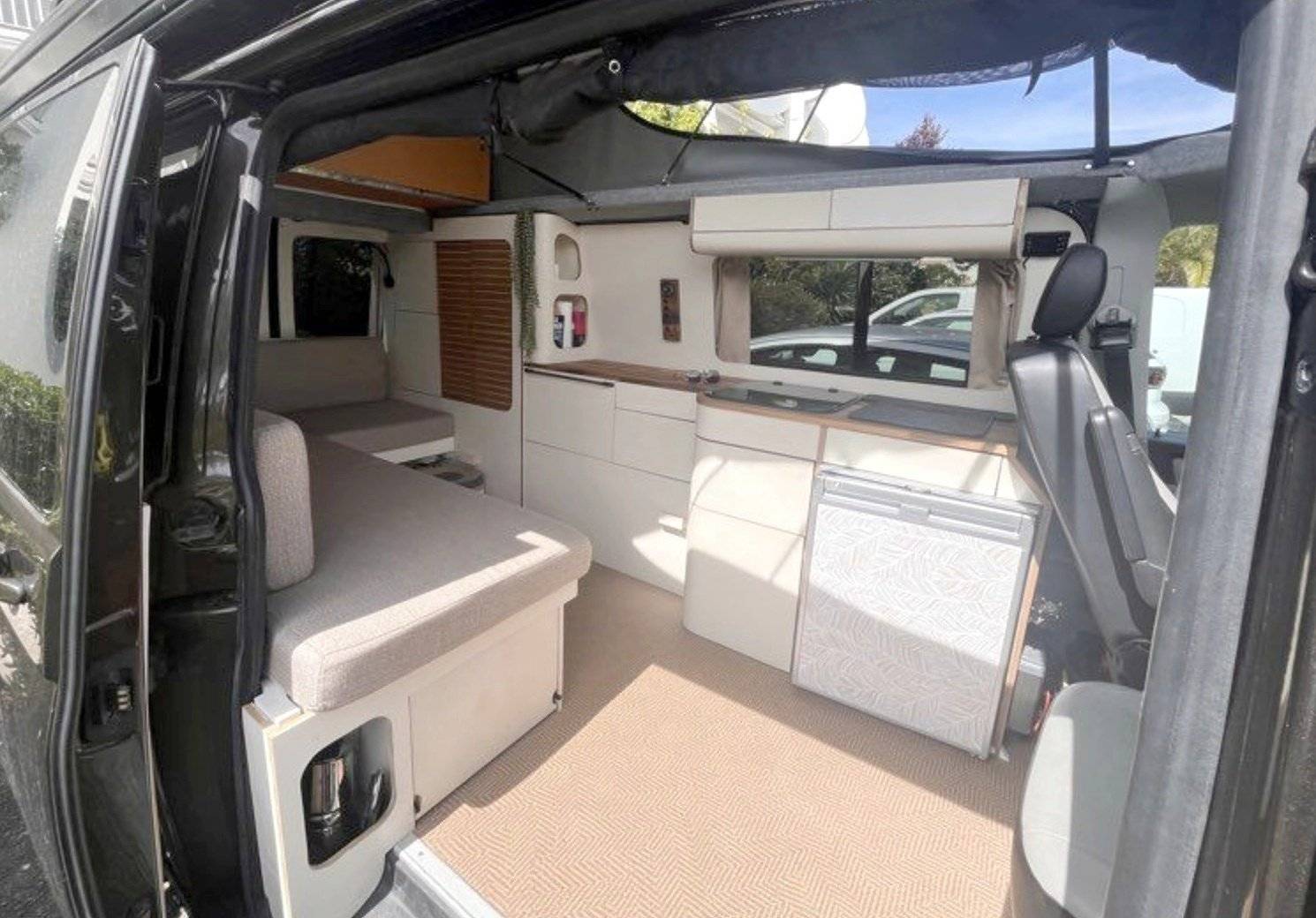 Alpes Camping-Car Transporter T6 2,0 l 150ch Boite auto