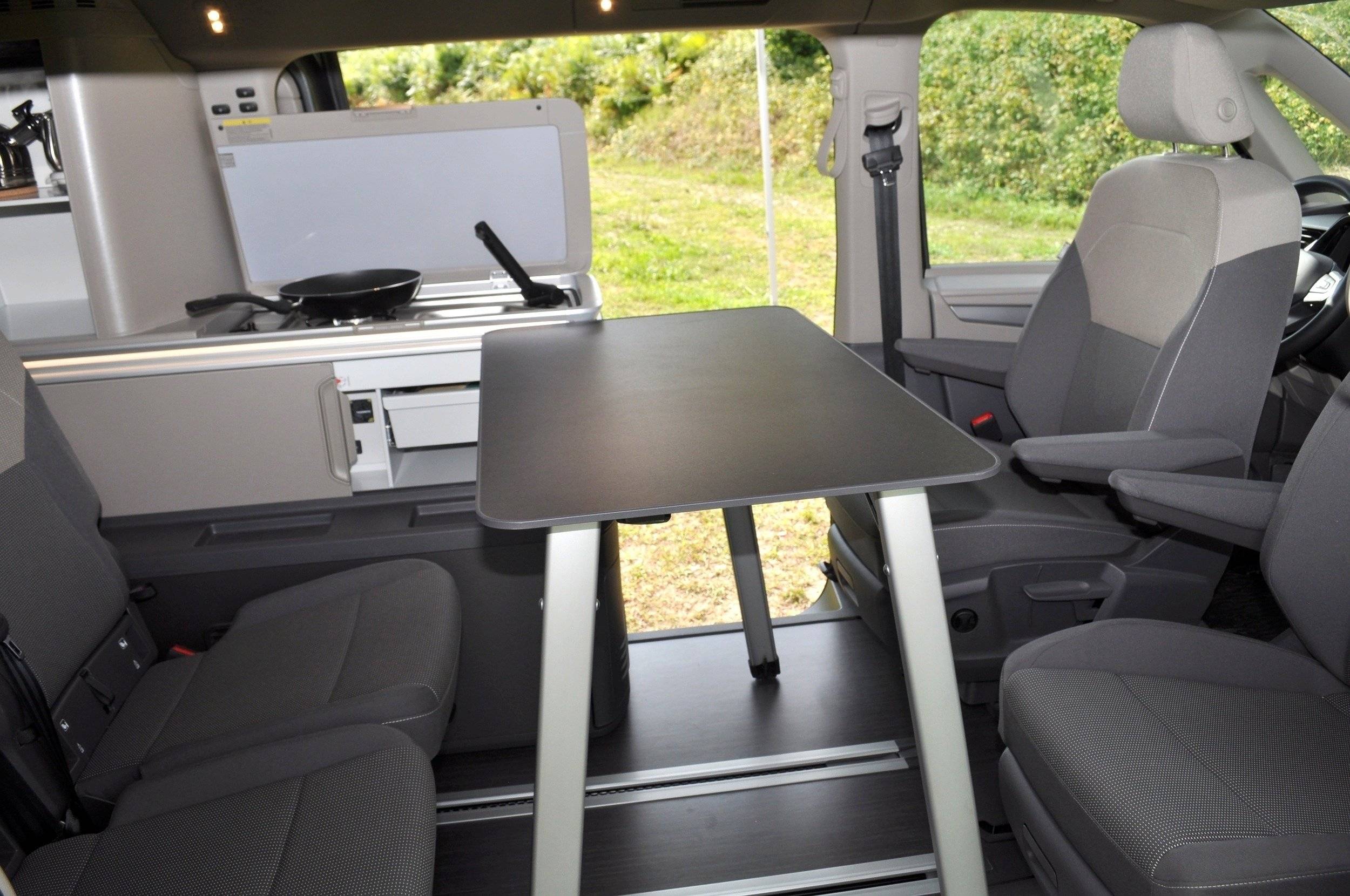 Volkswagen t7 california coast