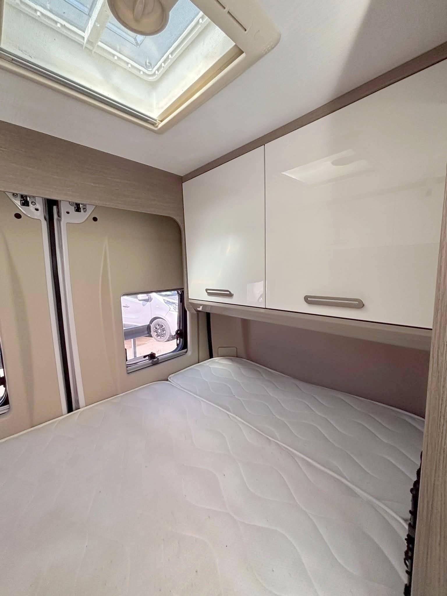 Chausson V594 S
