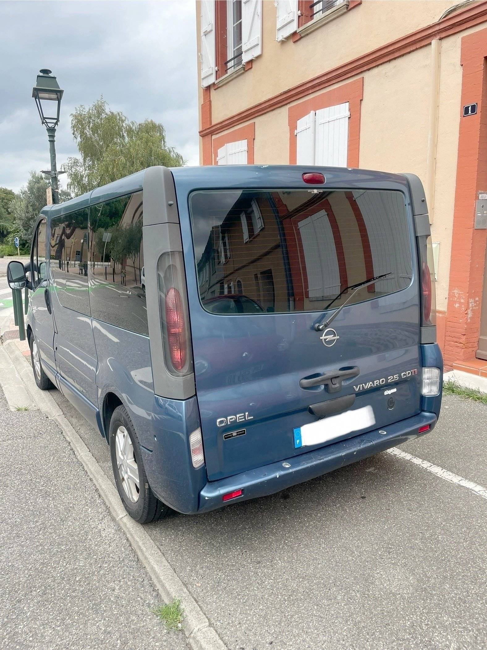 Opel Vivaro Life