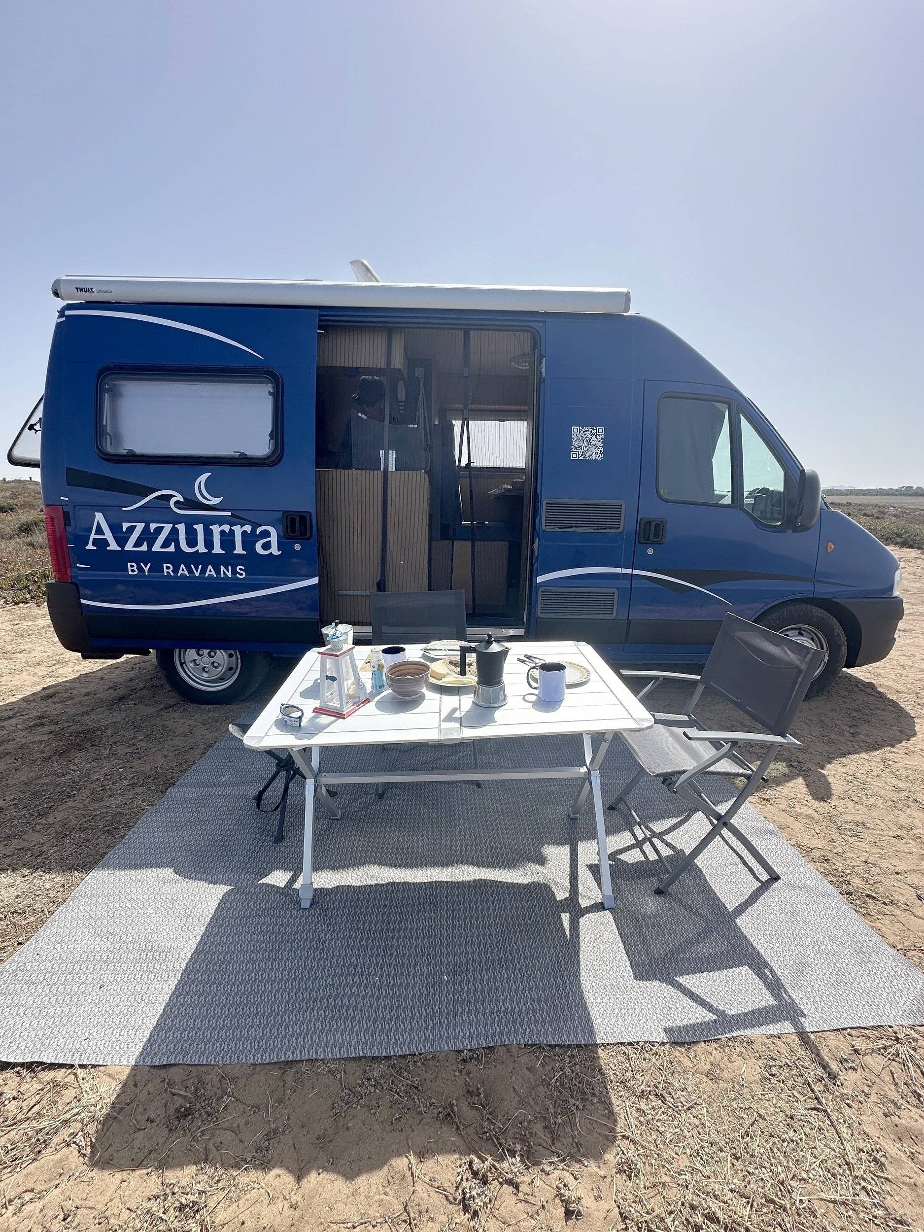 Front view from 3/4 Fiat Ducato 2,3 l 115 ch - Yescapa