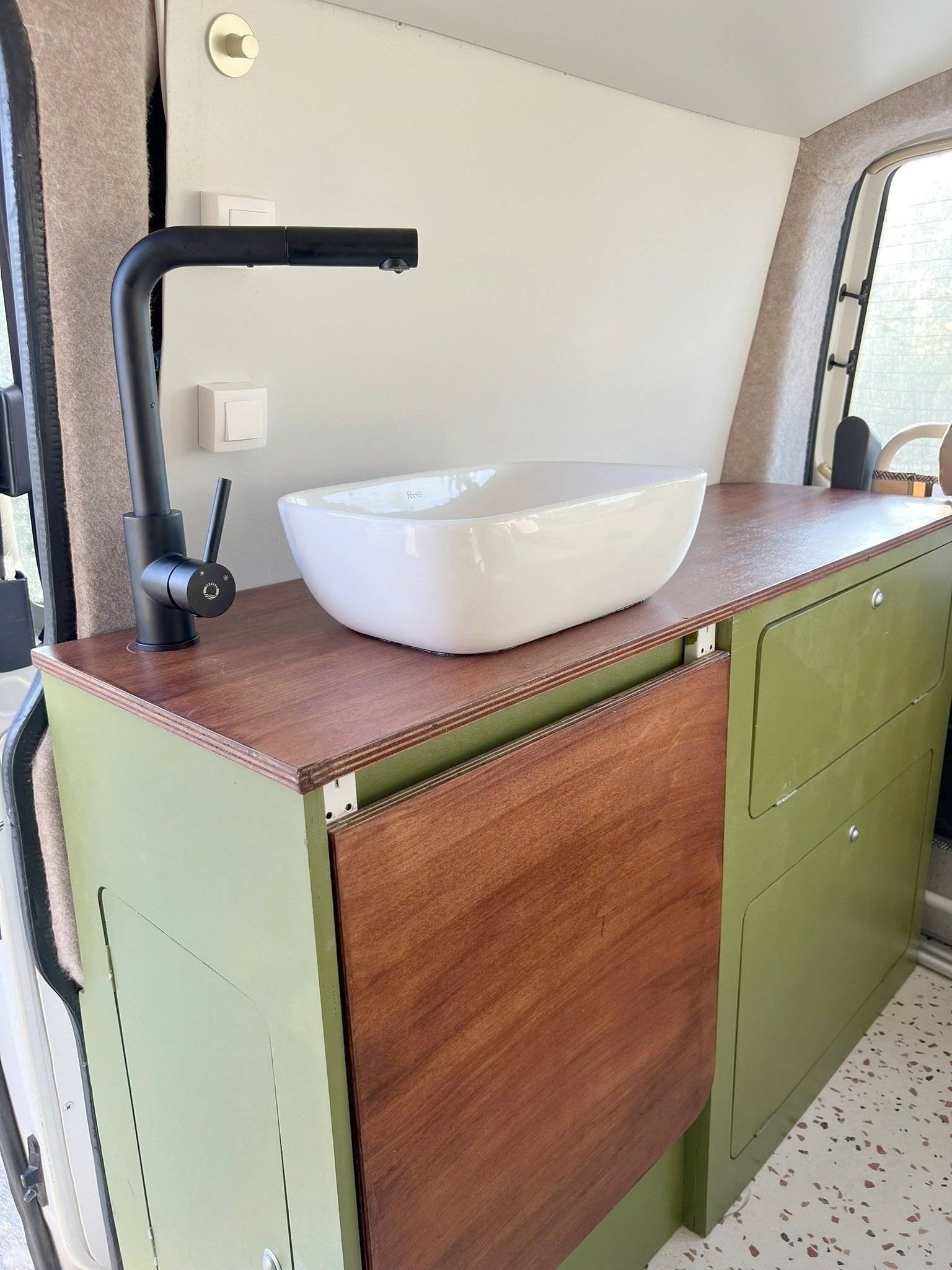 Volkswagen T5 2,0 l 84 ch