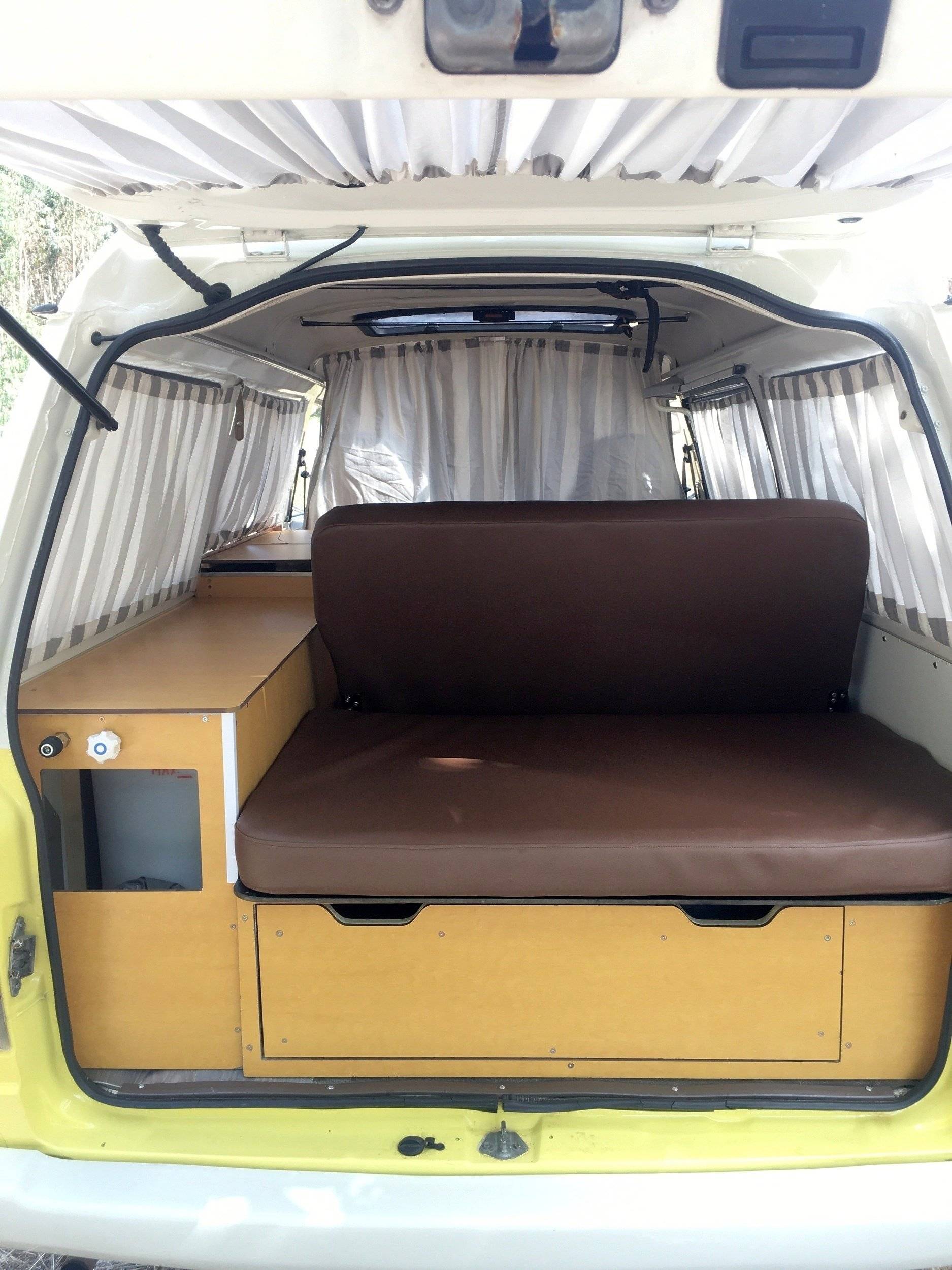 Letti Nissan Vanette - Yescapa