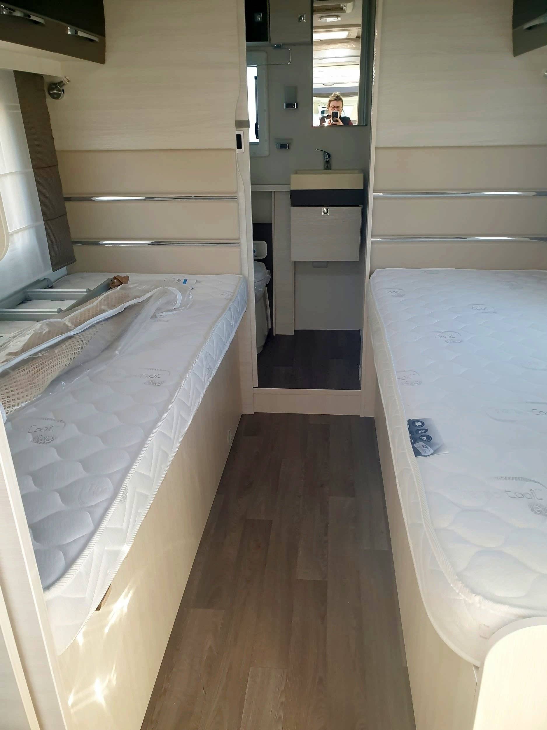 Couchages Fiat 2,3 l 130 ch - Yescapa