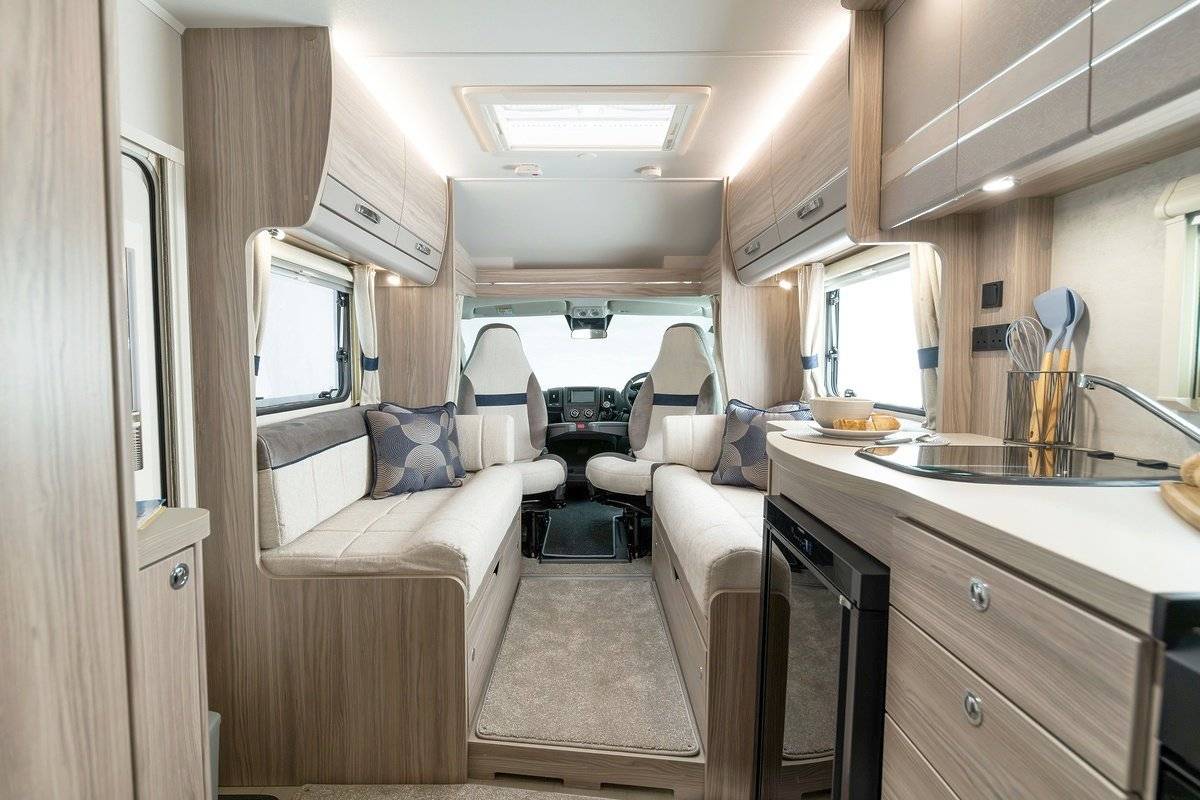 Dinette Elddis Autoquest 155 - Yescapa