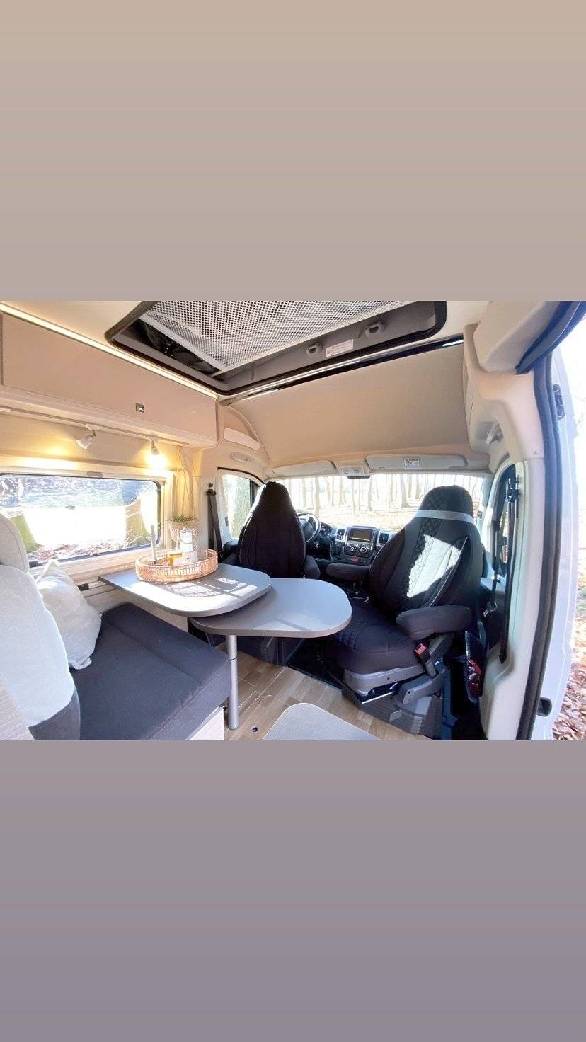 Bürstner Campeo Black Forest