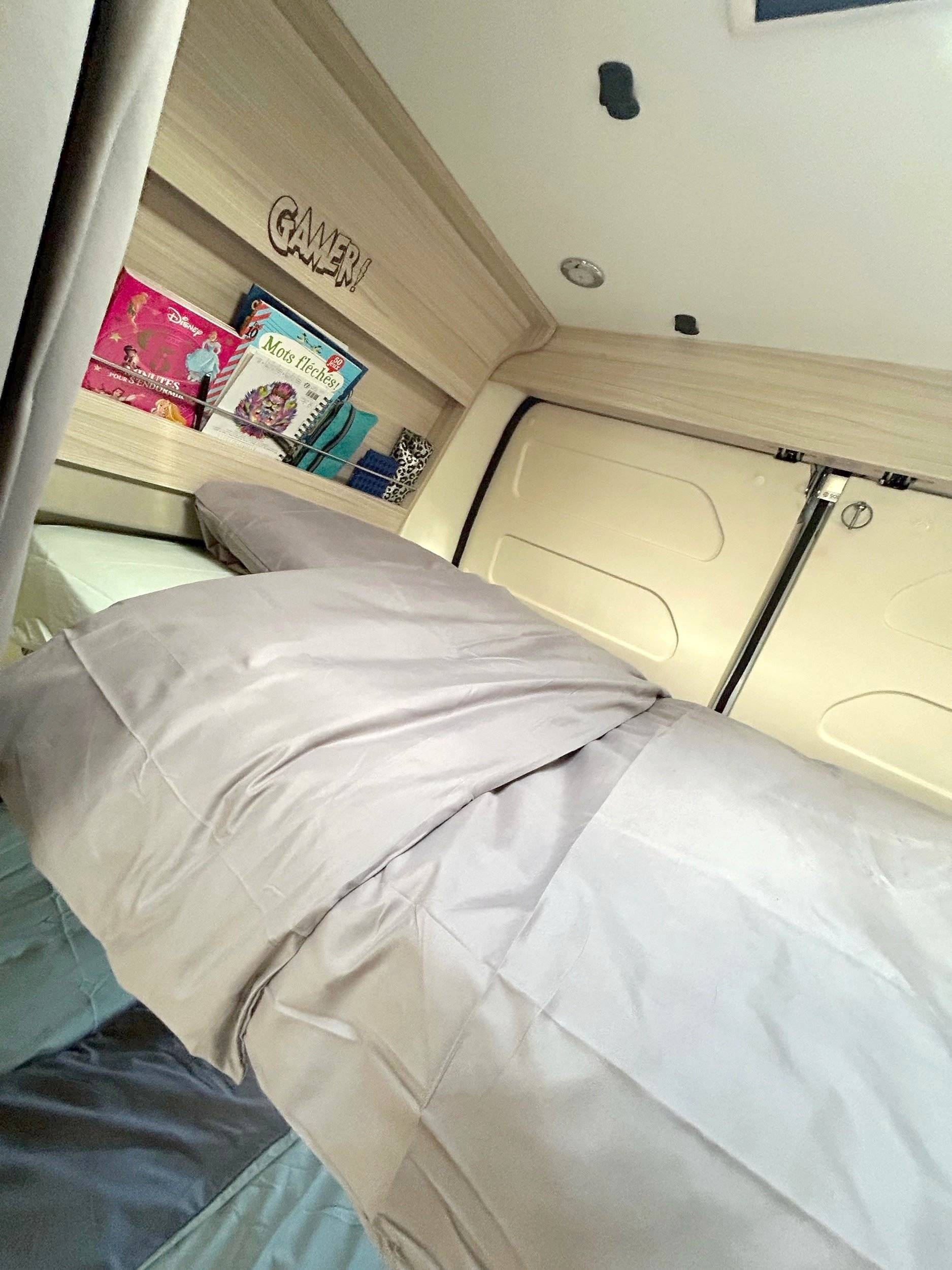 Dreamer Camper Five