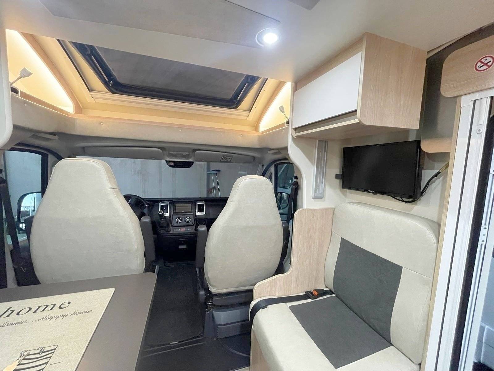 Dinette Citroën Citroën jumper - Yescapa