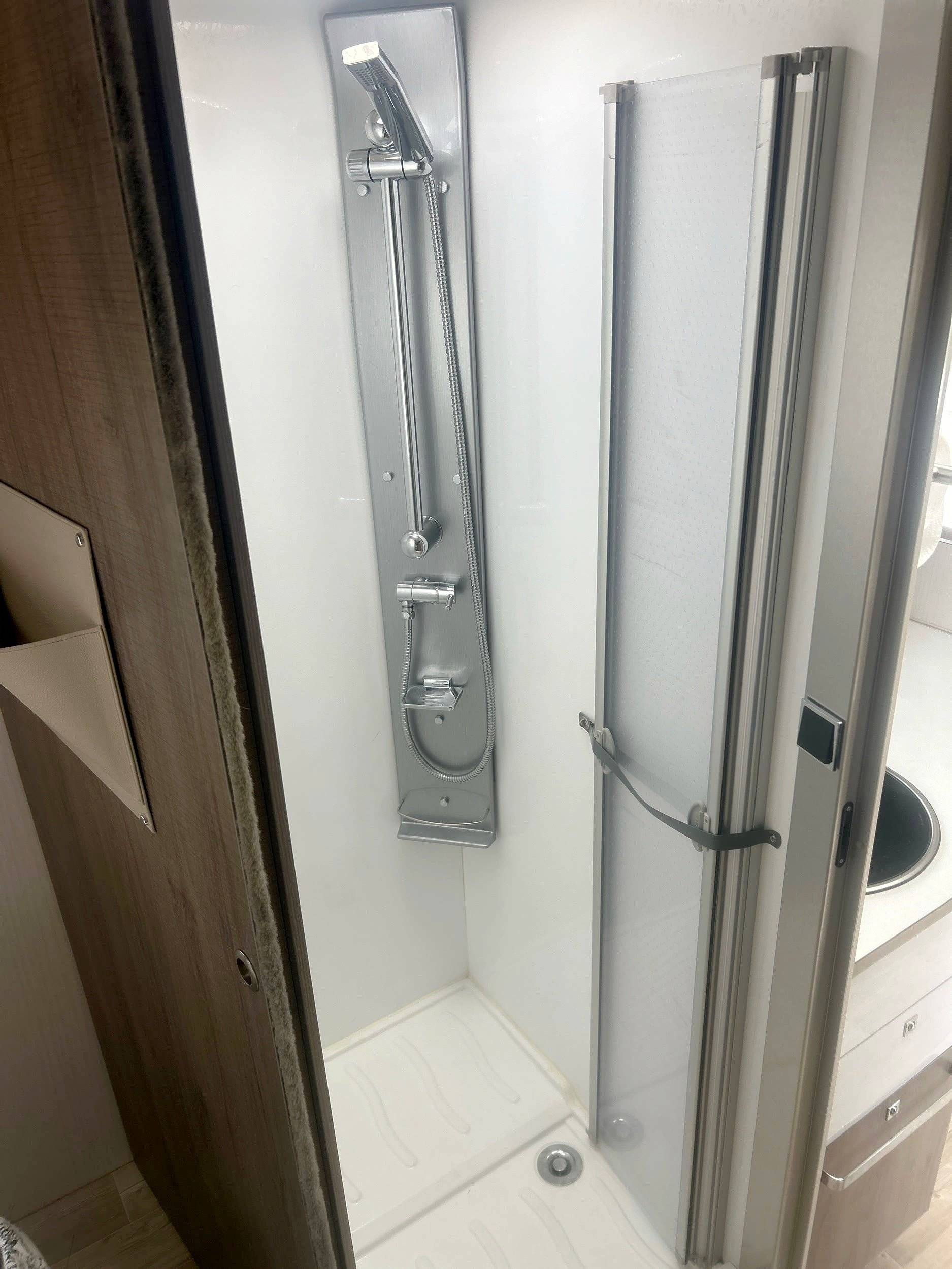 Bavaria T746 STYLE