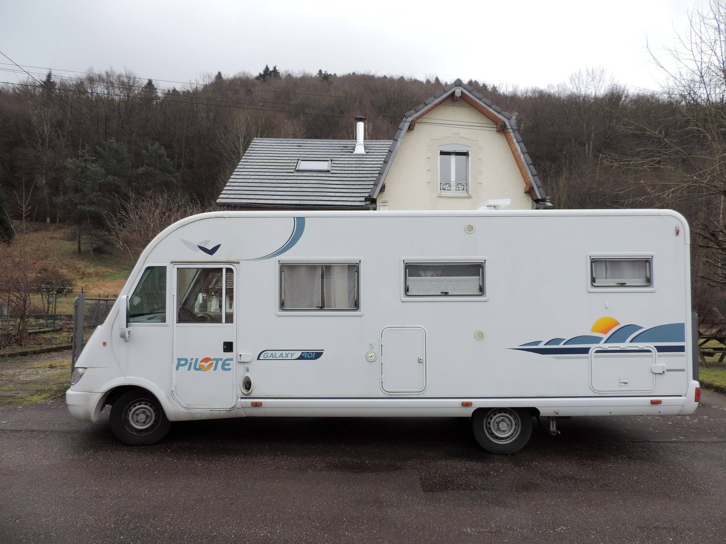 Pilote Pilote Galaxy 901