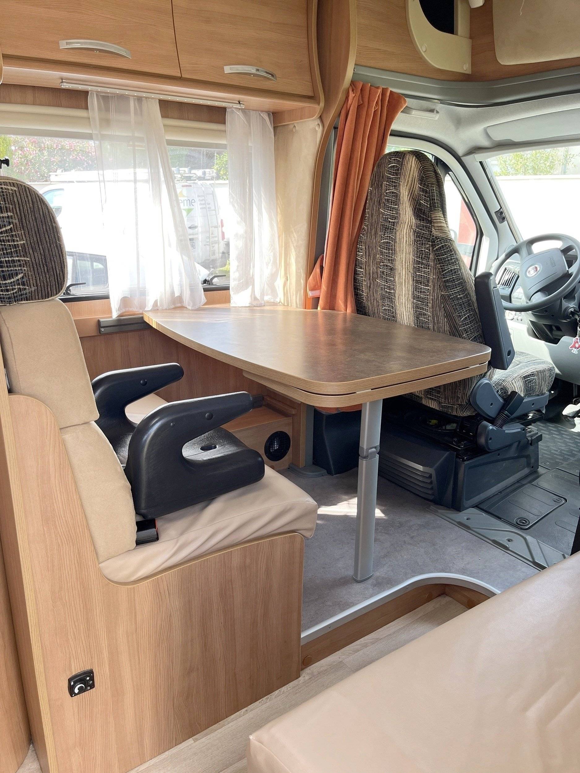 Chausson 16
