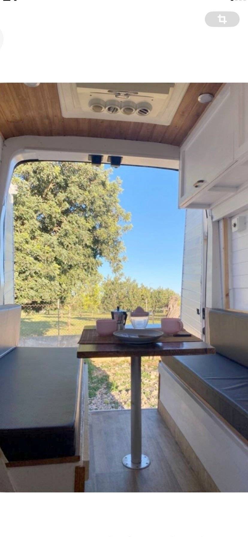 Custo Van Transit 2,2l TDCi 140 ch.