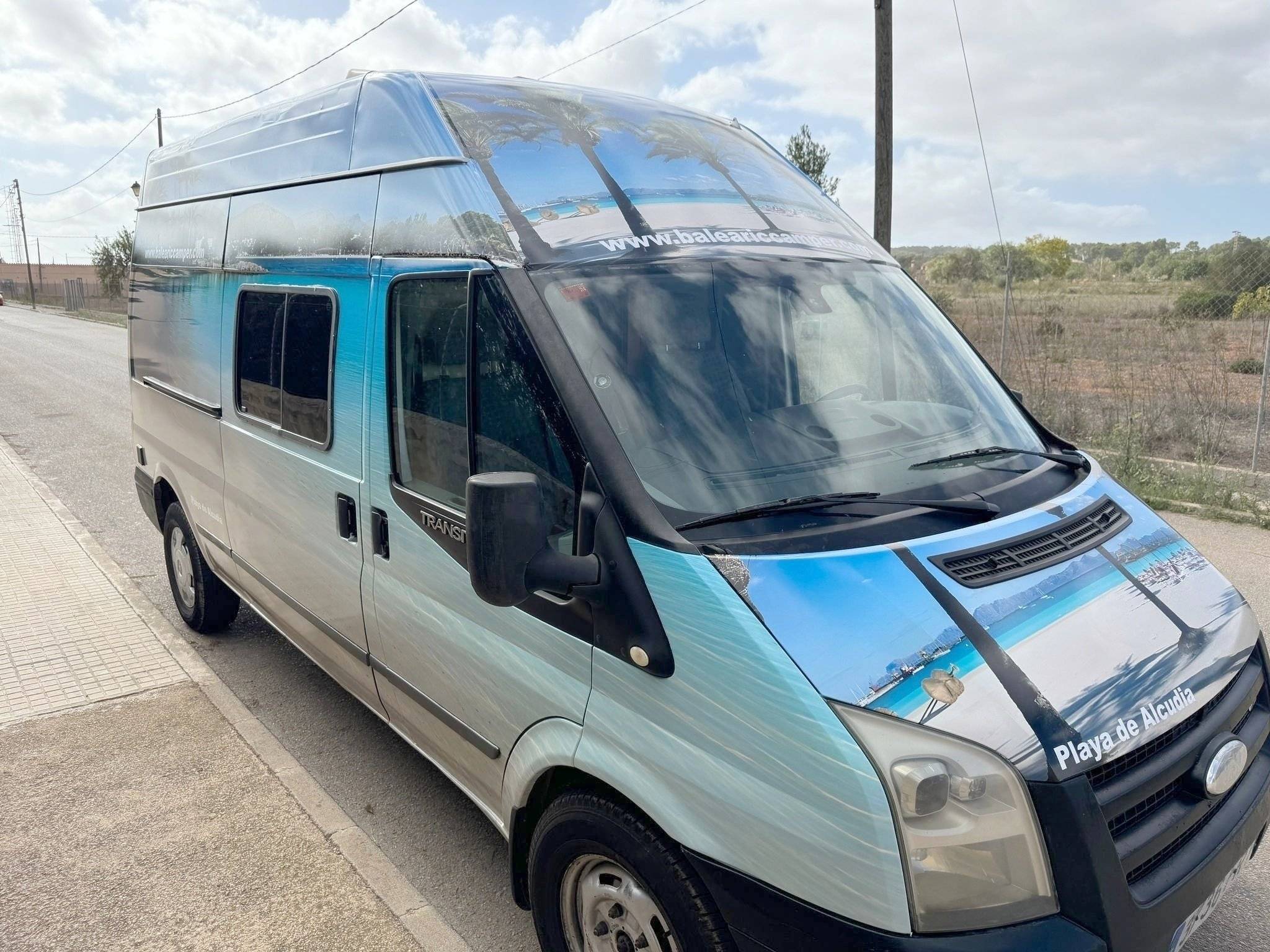 Ford Transit 2,4 l 140 ch