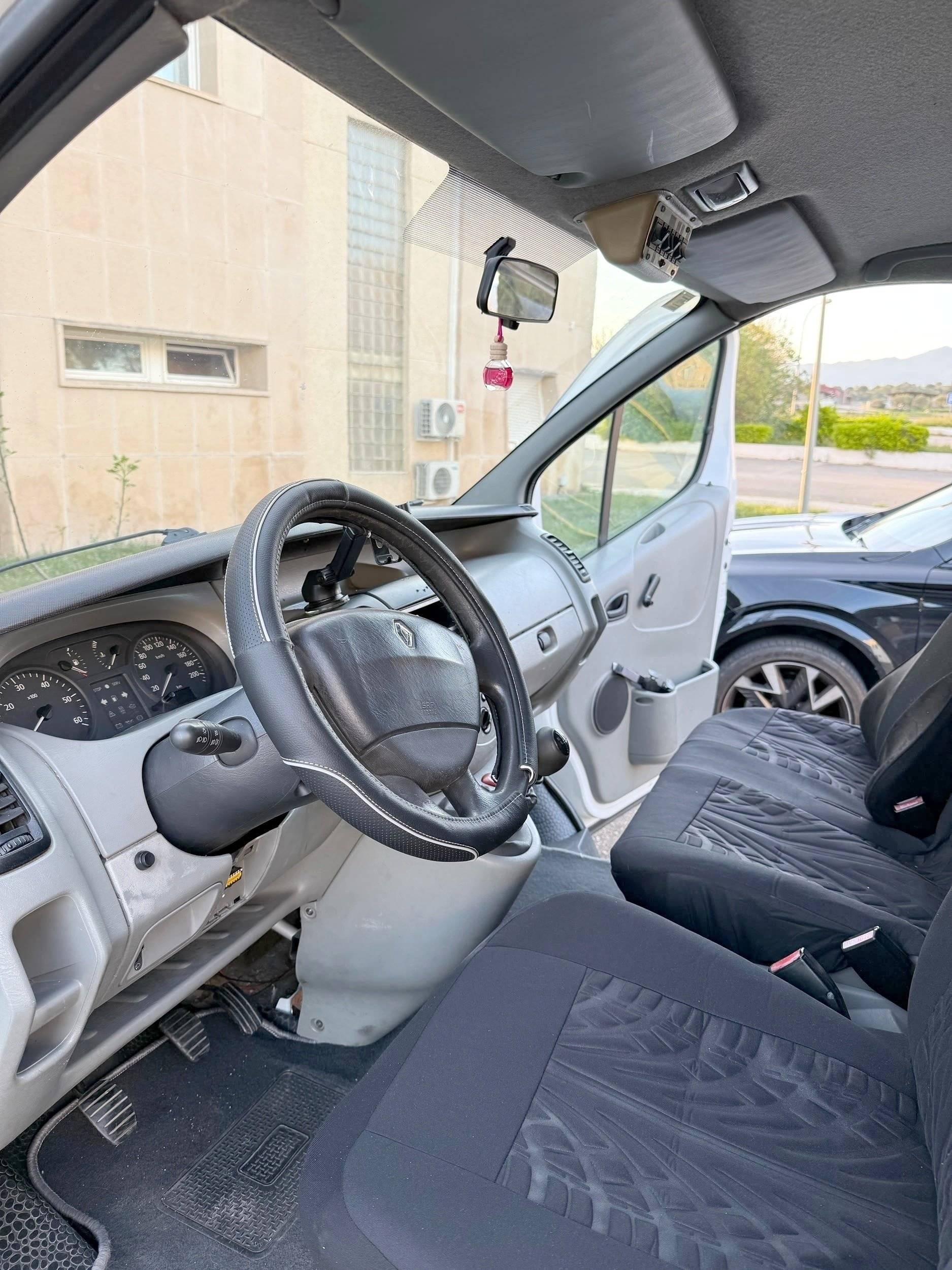 Traf Renault trafic 