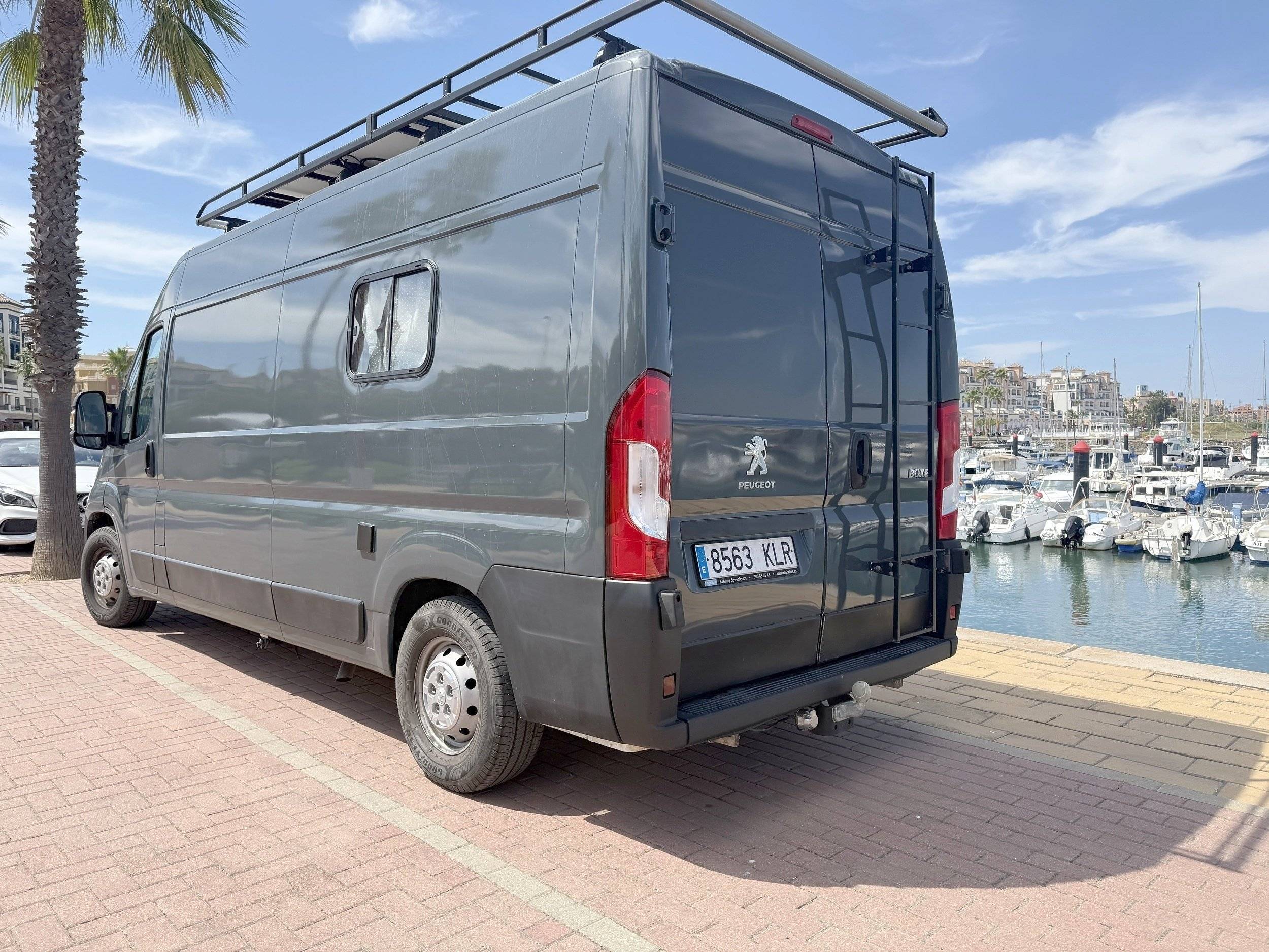 Peugeot Boxer 2,0 l 130 ch