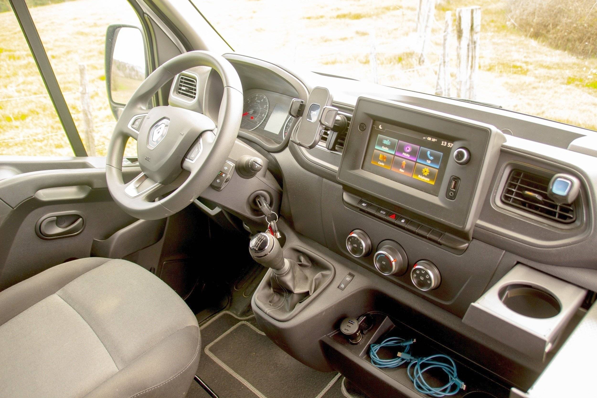 Rêve Nomade Renault master 2,3l 145 cv