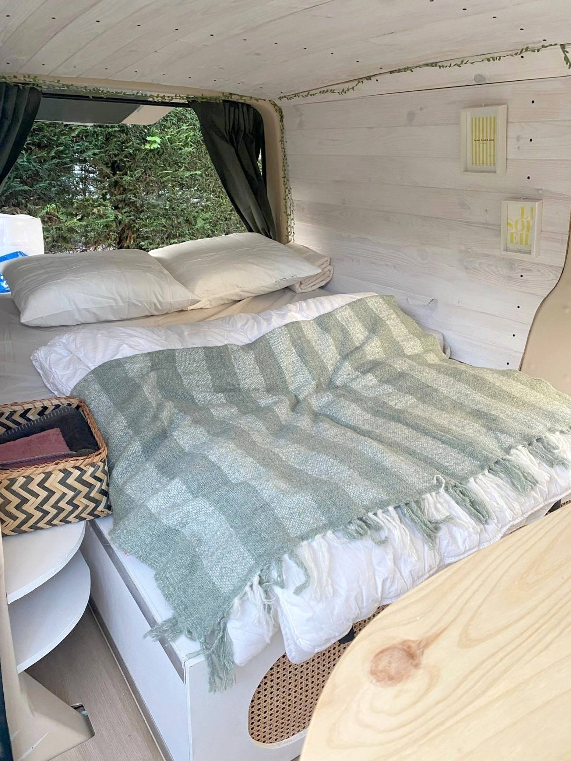 Volkswagen T5 2,0 l 114 ch