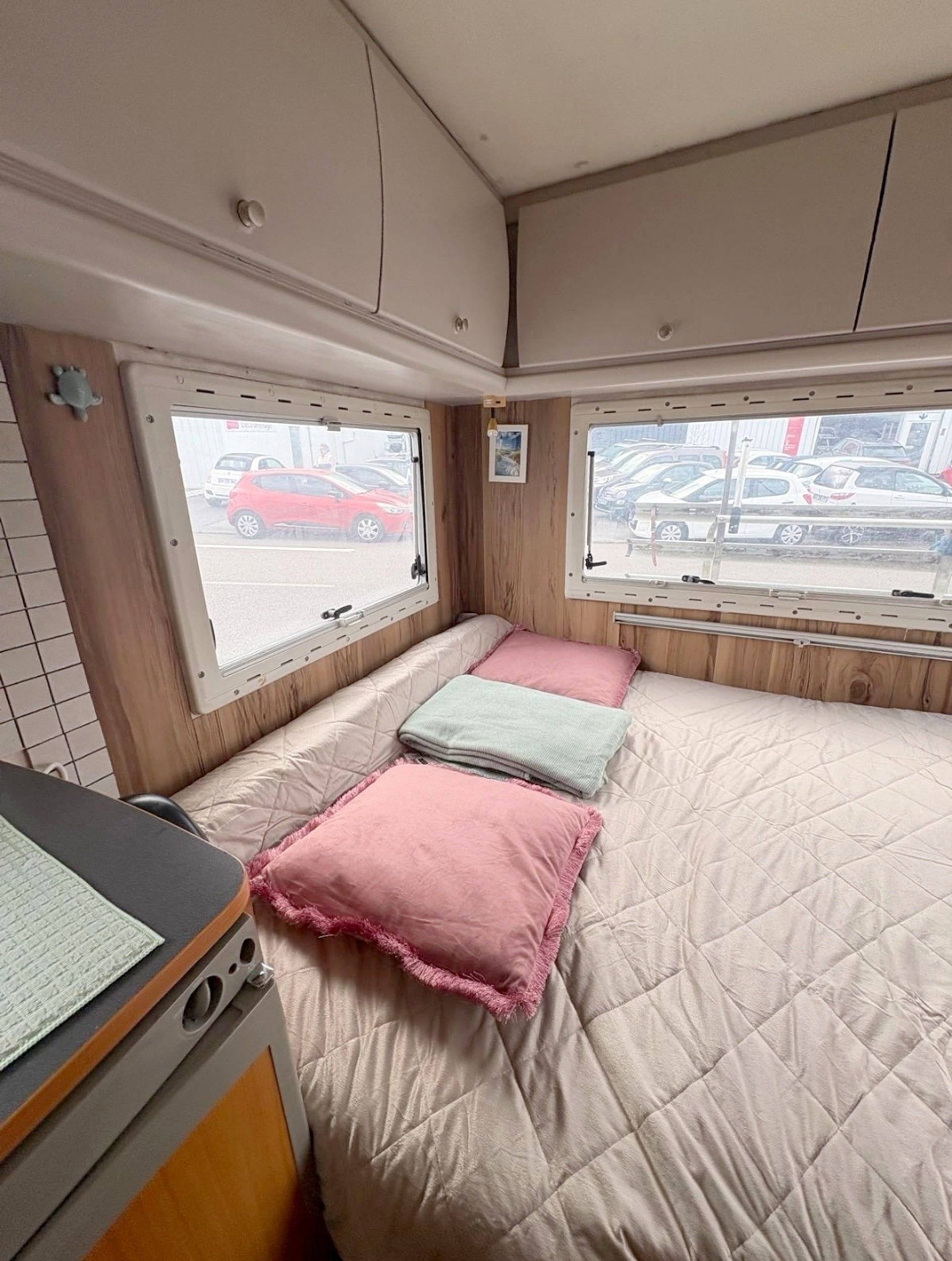 Schlafplätze Fiat ducato 2.8 JTD - Yescapa