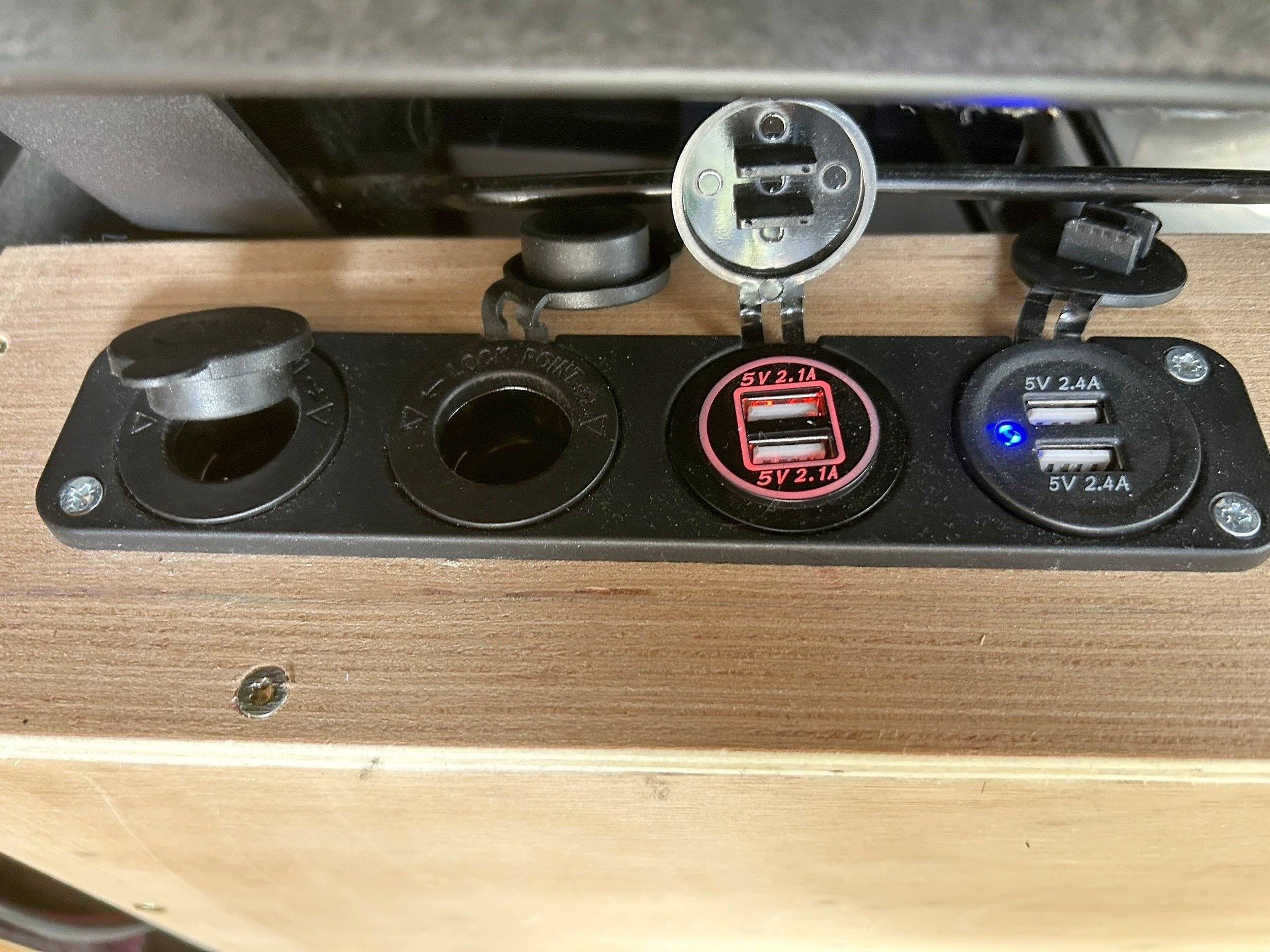 Ford Transit 2,0 l 130 ch