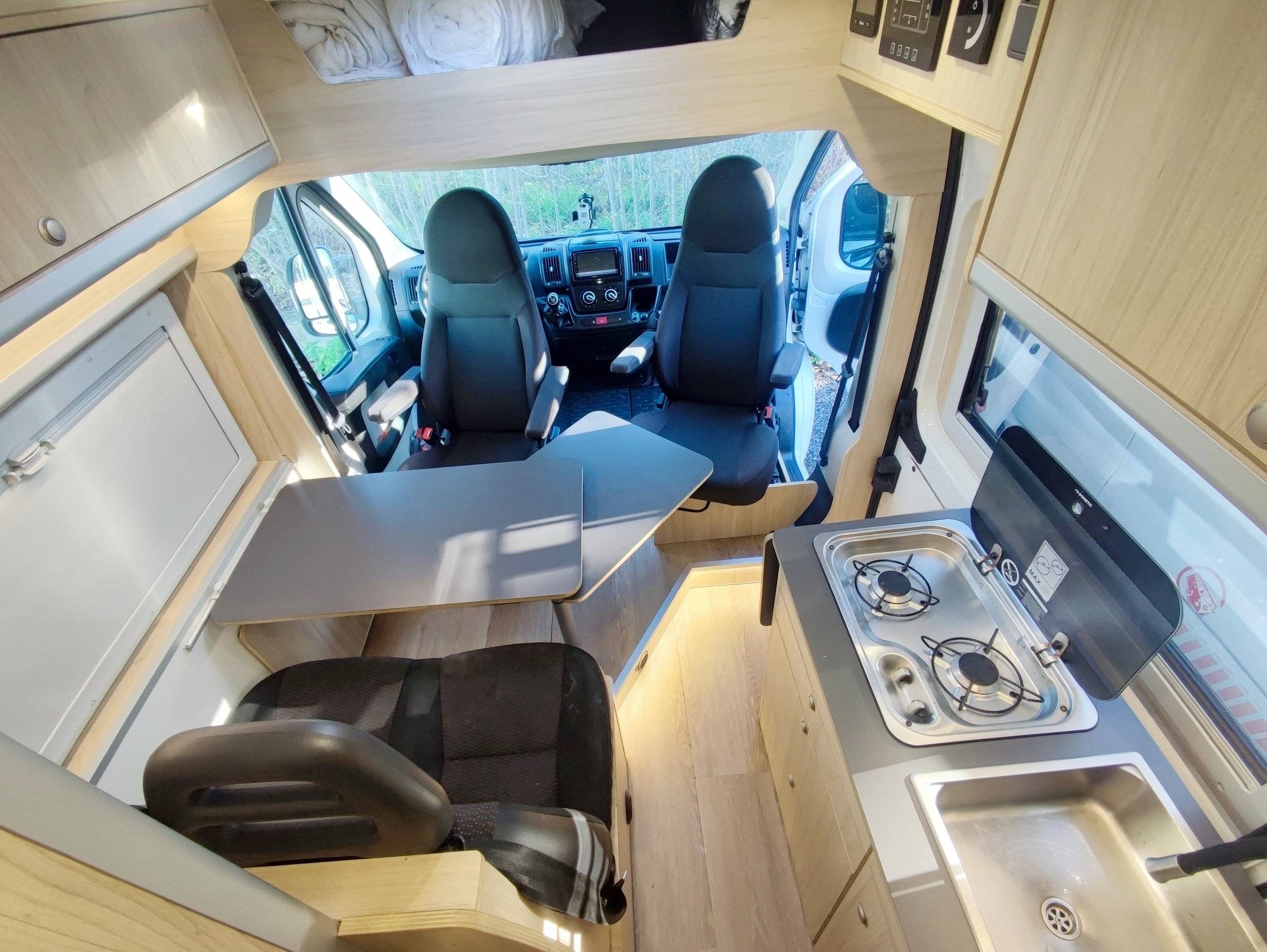 Citroën Jumper 2,0 l 130 ch blue hdi