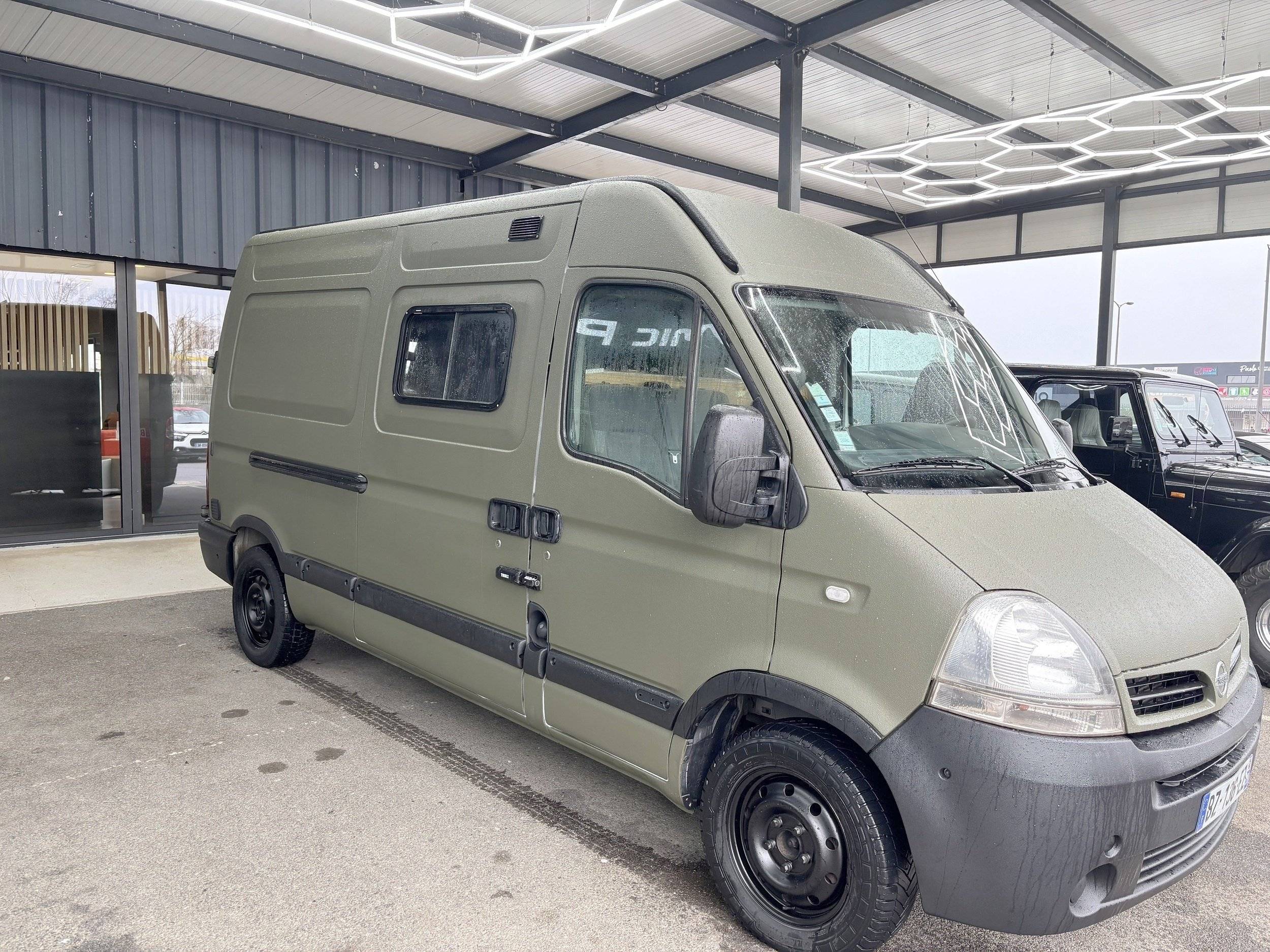 Vista del vehículo ángulo delantero  - Yescapa