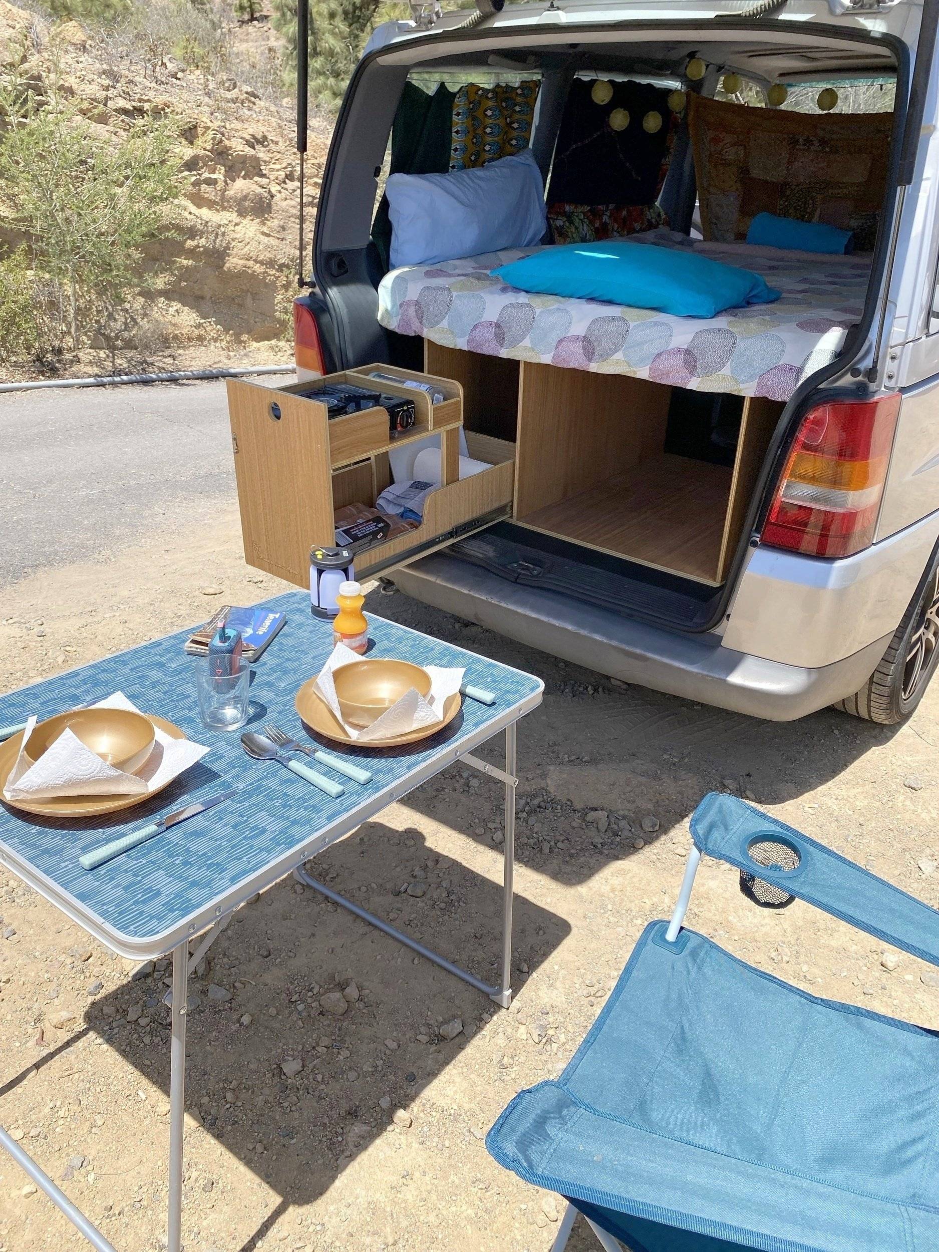 Kitchen Mercedes Classe V 2,2 l 136 ch - Yescapa