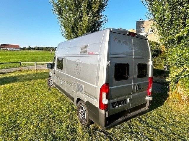 Dreamer FAMILY VAN