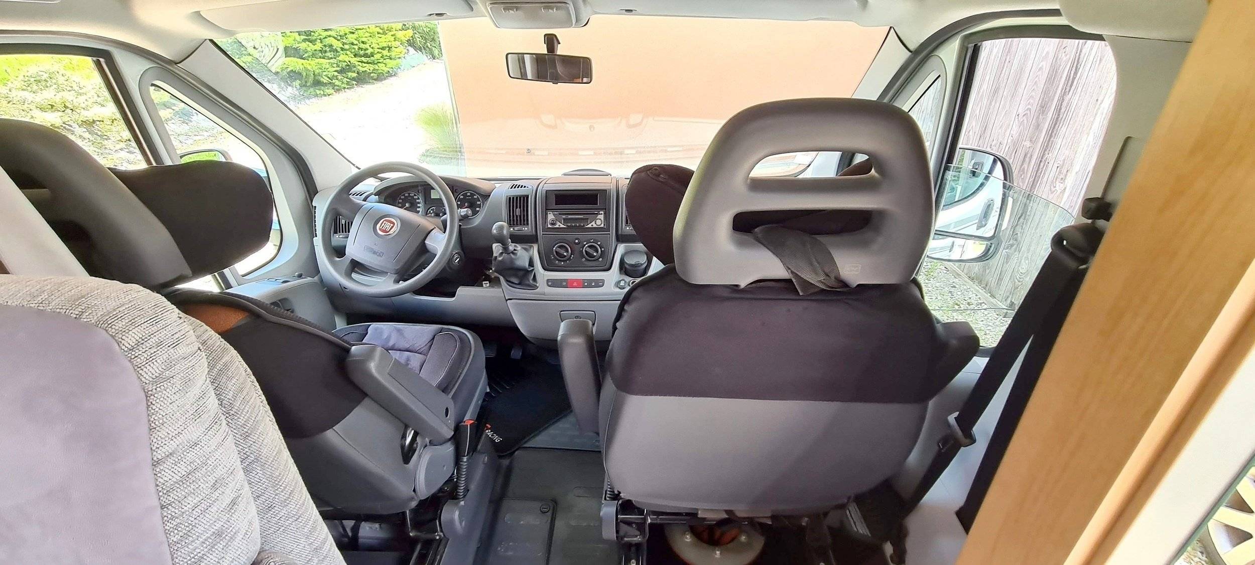 Knaus 600 Dkg