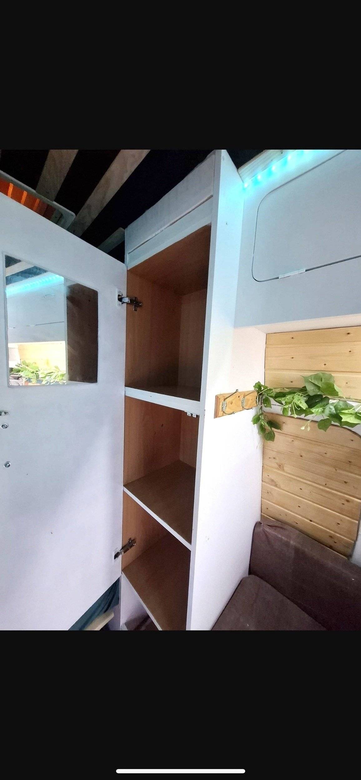 Ford Transit 2,5 l TDCi 140 ch.