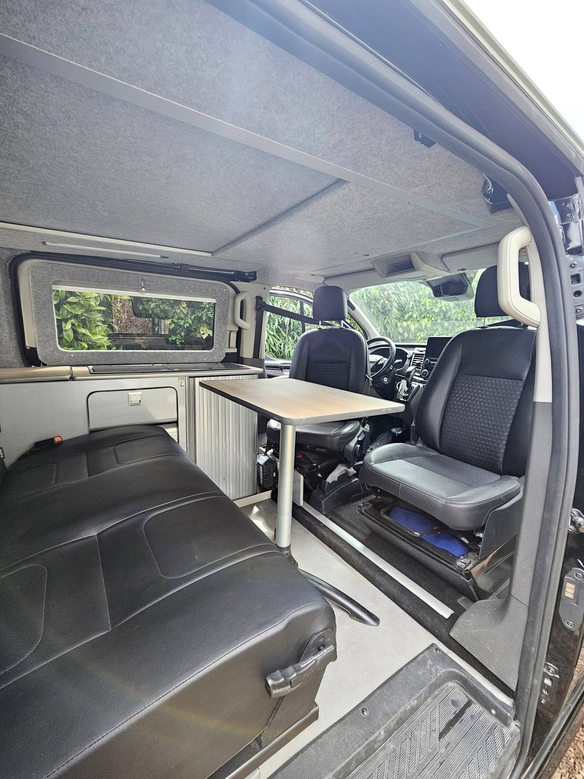 L'atelier du van Ford Transit custom 185ch sport