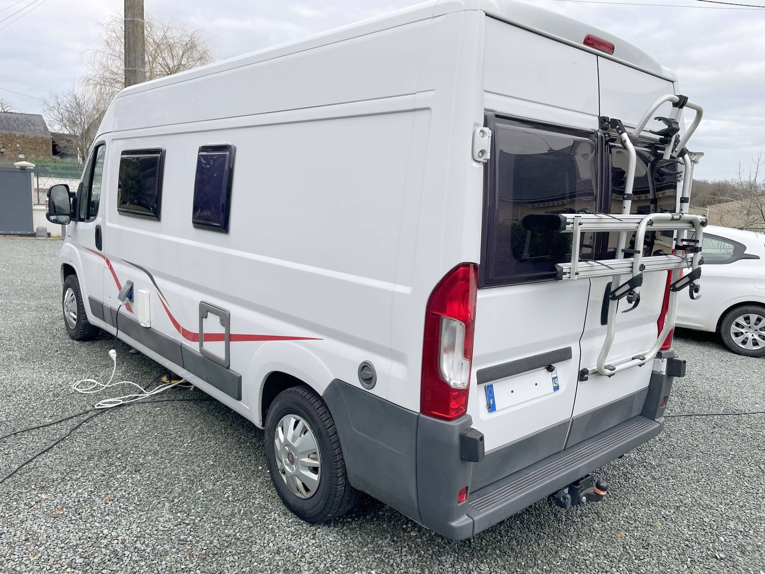 Challenger 2,3 l 130 ch