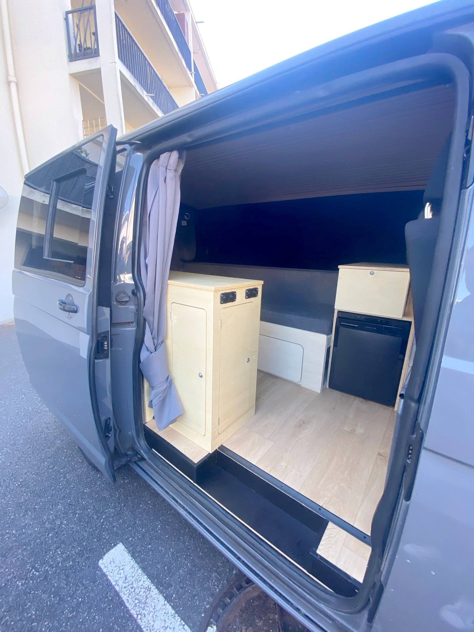Volkswagen Transporteur T6 L1H1 2 l 150 ch