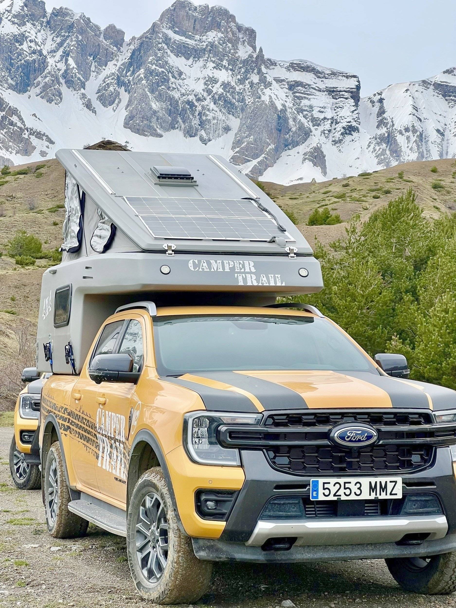 Front view from 3/4 Ford Ranger - Yescapa