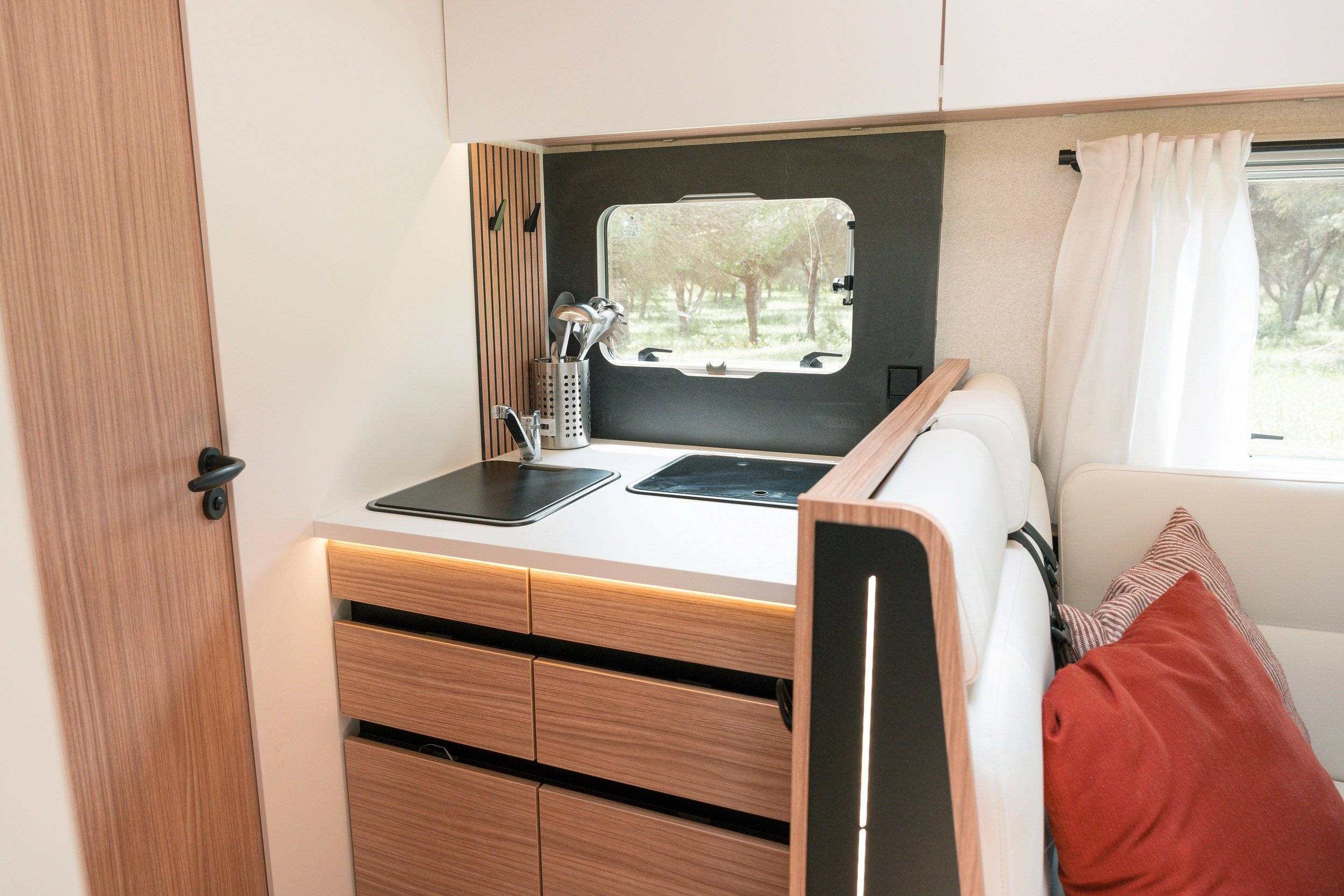 Eu Comfort Space 4 Auto Select Eu Comfort Space 4 Auto Select